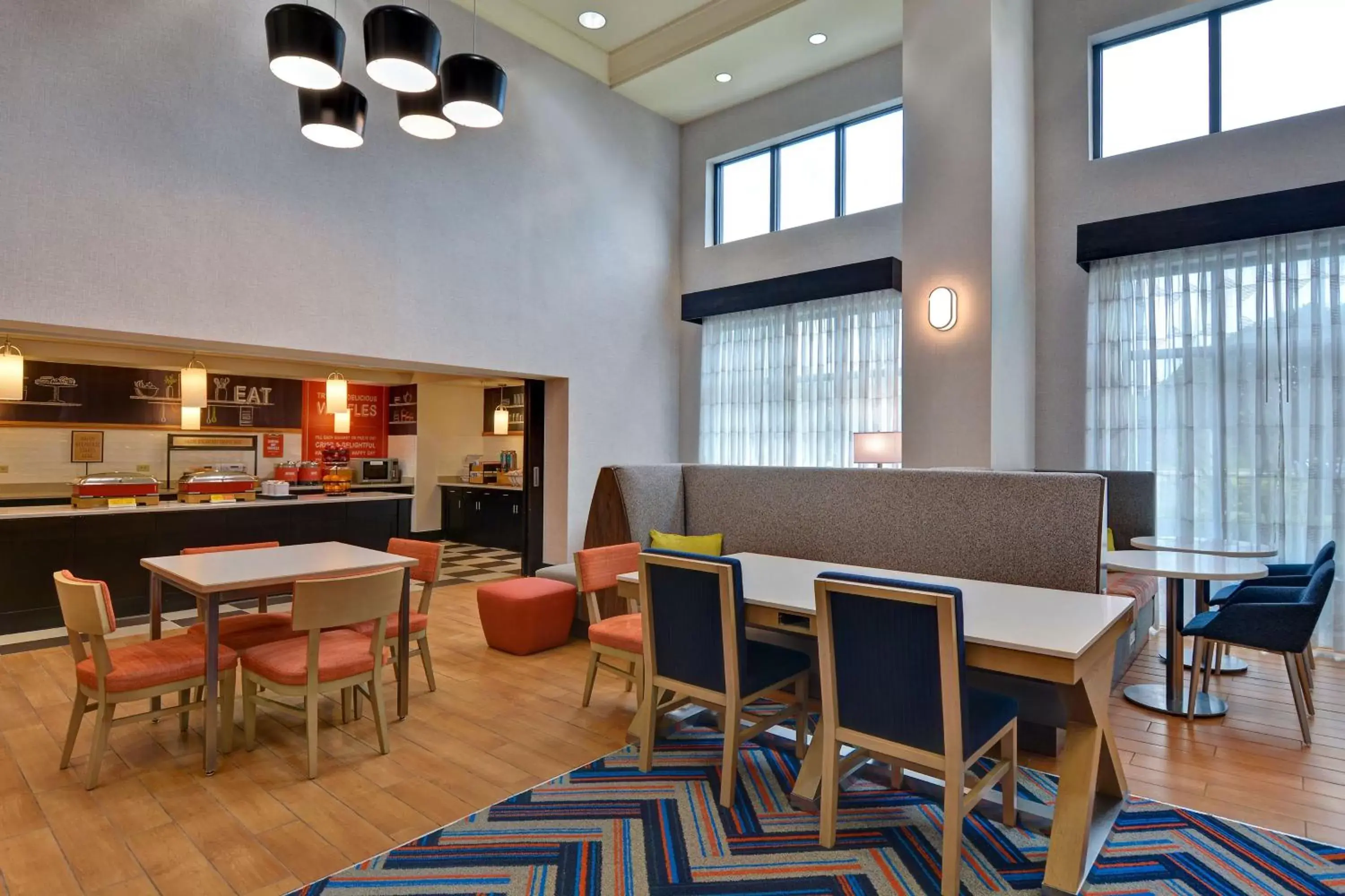 Breakfast, Restaurant/Places to Eat in Hampton Inn & Suites Clearwater/St. Petersburg-Ulmerton Road