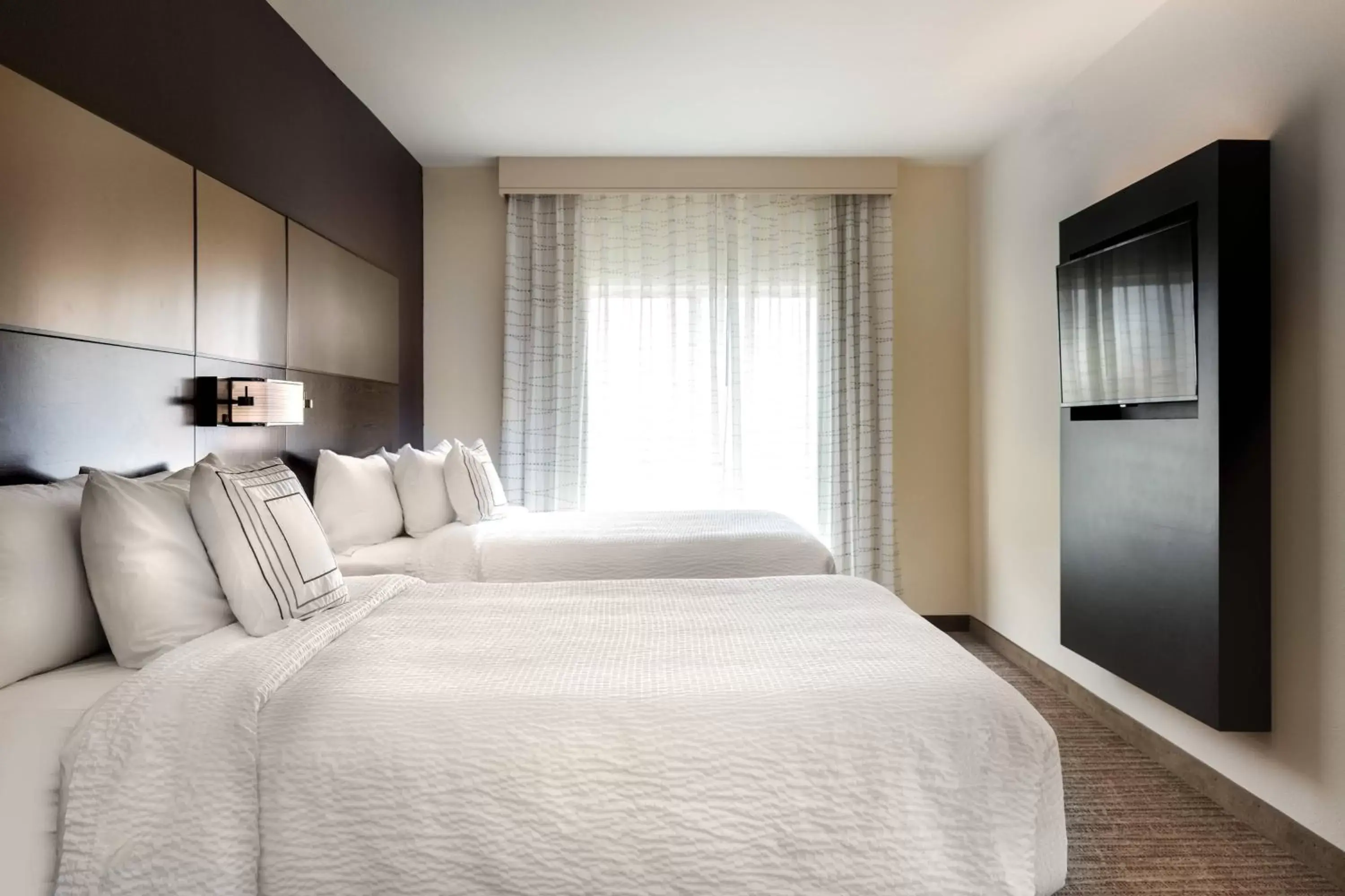 Bedroom, Bed in Residence Inn by Marriott Dallas Plano/Richardson at Coit Rd.