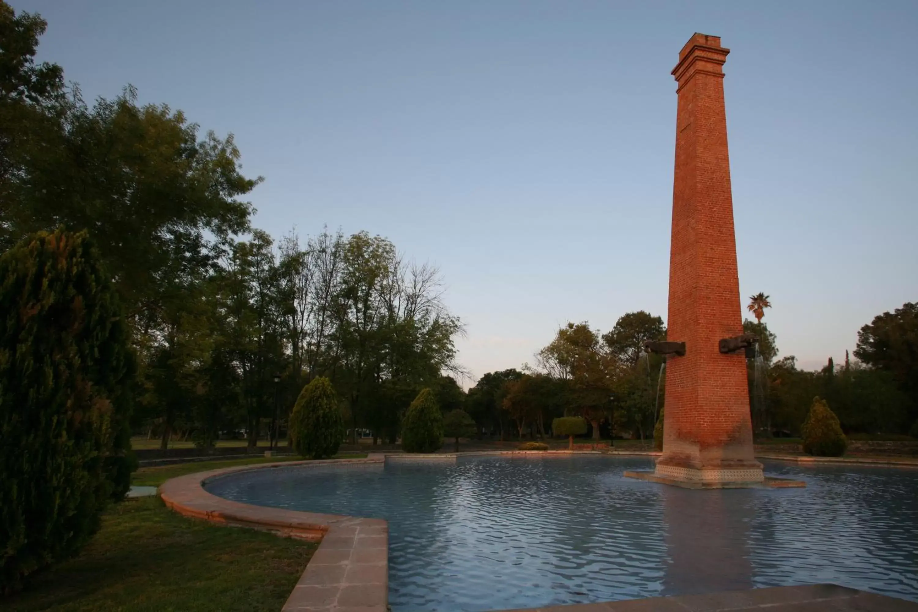 Decorative detail, Swimming Pool in Hacienda Jurica by Brisas