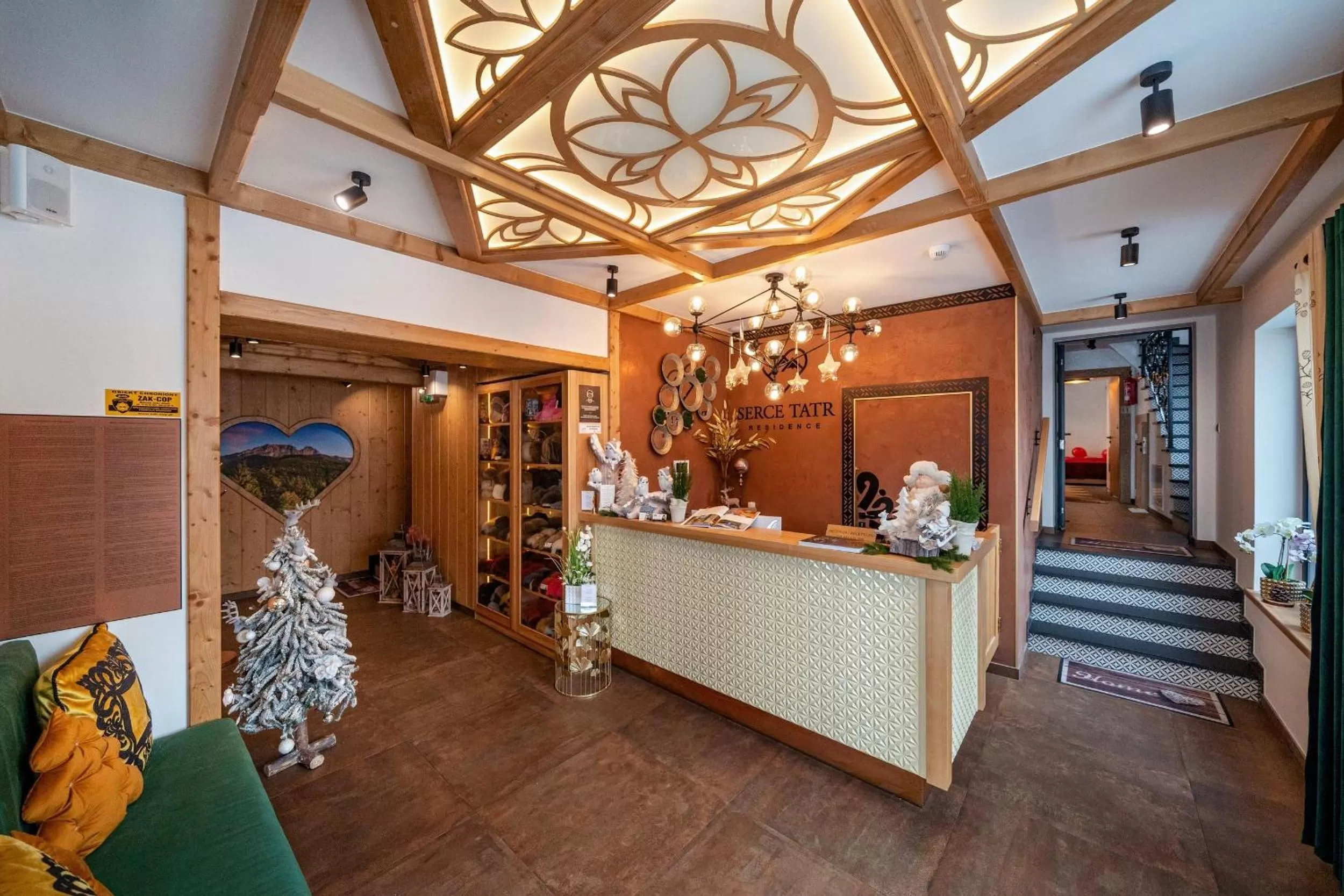 Lobby or reception in Serce Tatr Residence Zakopane - blisko Krupówek