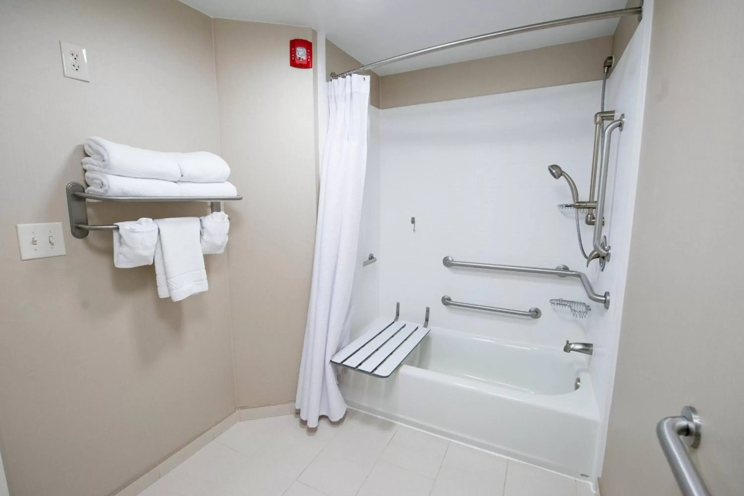 Bathroom in SpringHill Suites by Marriott Winston-Salem Hanes Mall