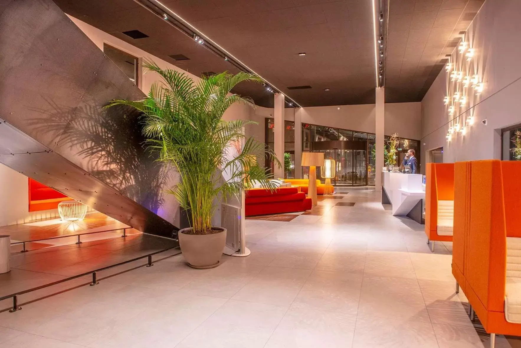 Lobby or reception in Radisson Blu Hotel Bordeaux