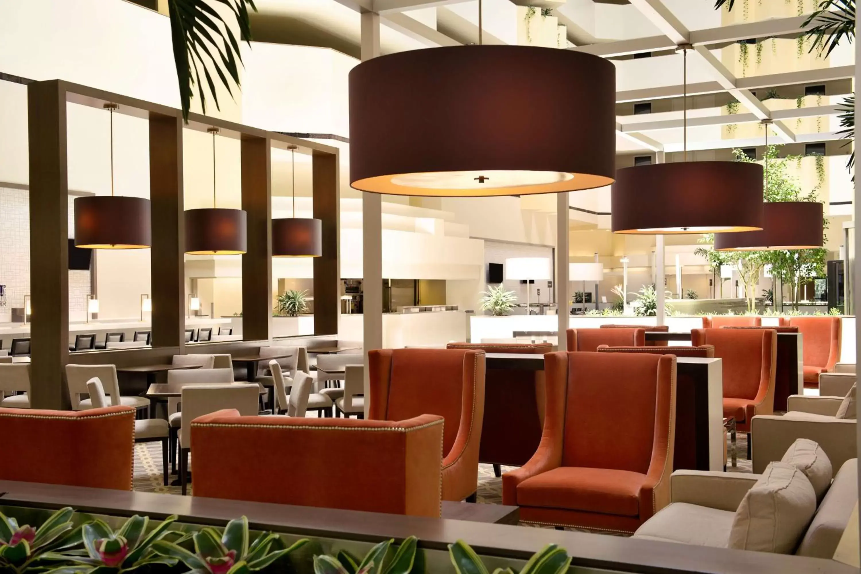 Lobby or reception, Restaurant/Places to Eat in Embassy Suites Boca Raton