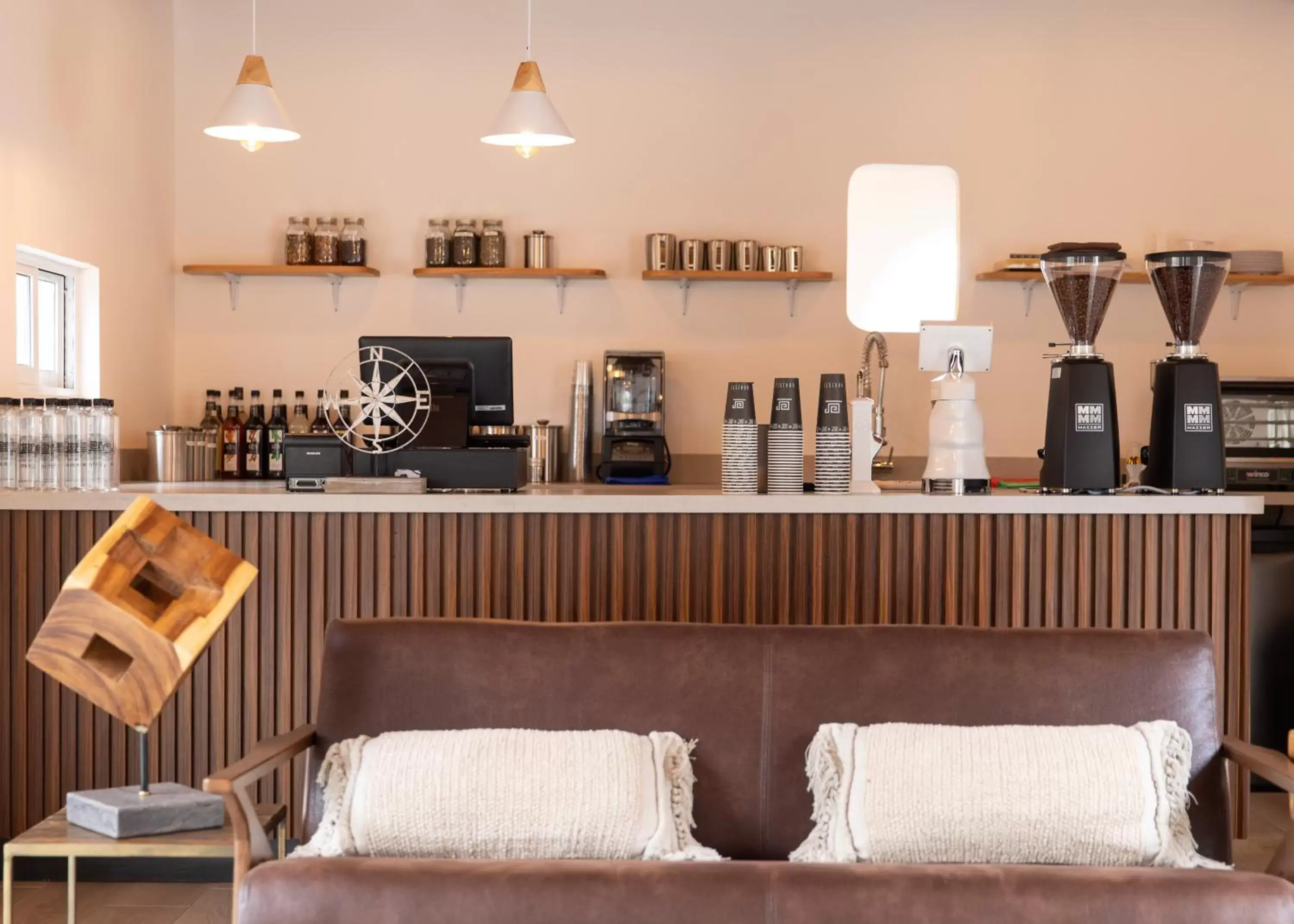 Coffee/tea facilities in Beach House by Eazy