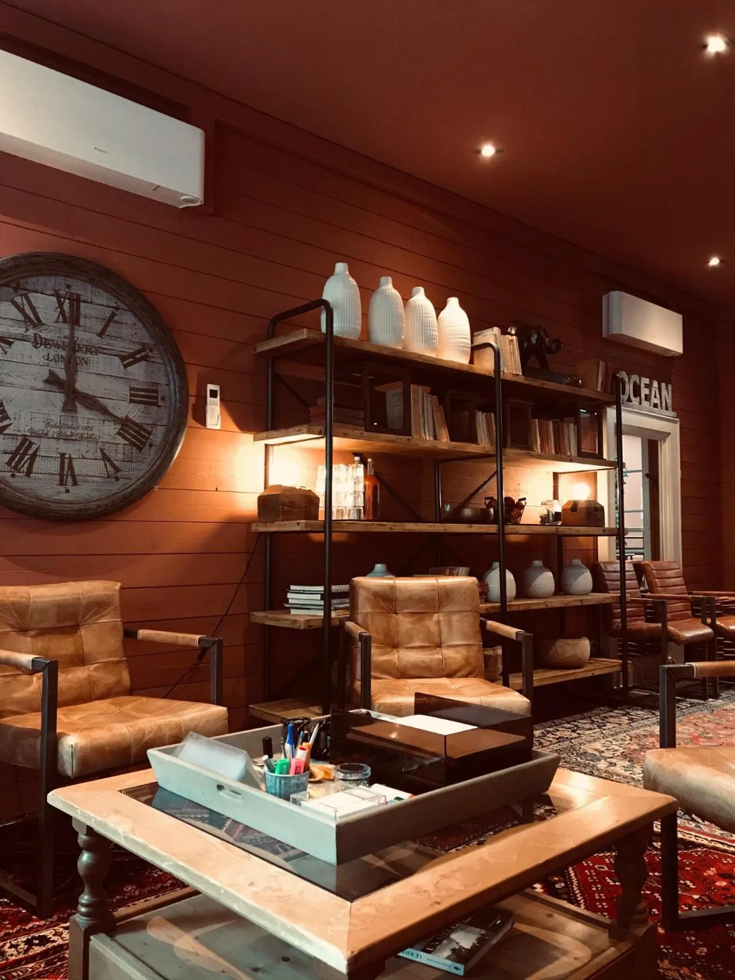 Meeting/conference room in Hôtel Spa Vent d'Ouest