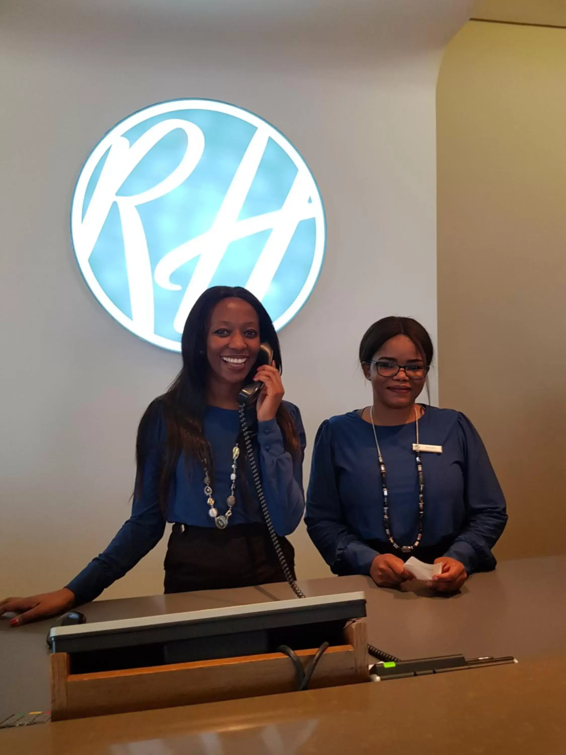 Staff, Lobby/Reception in RH Hotel Pretoria