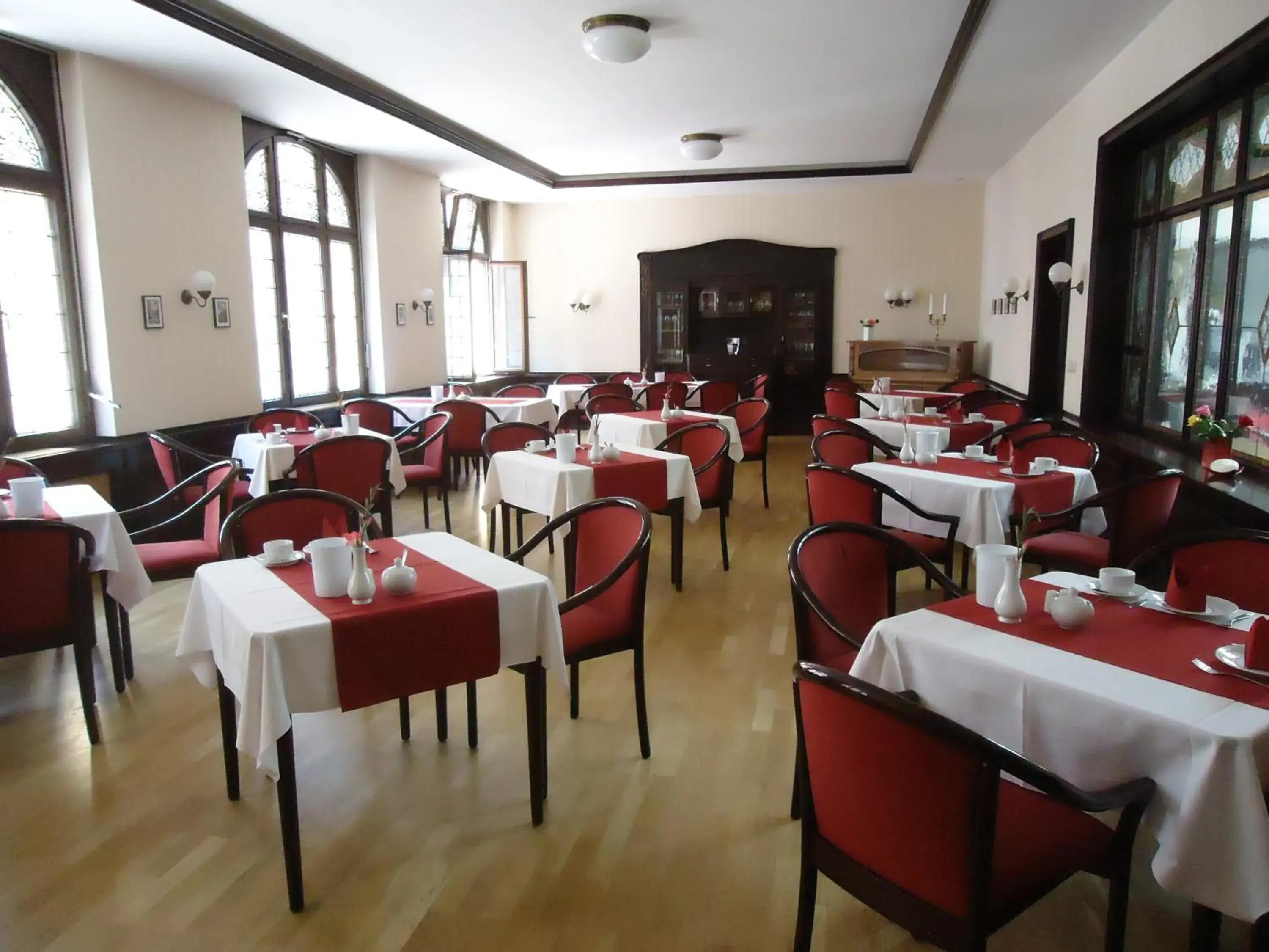 Restaurant/Places to Eat in Hotel Marthahaus