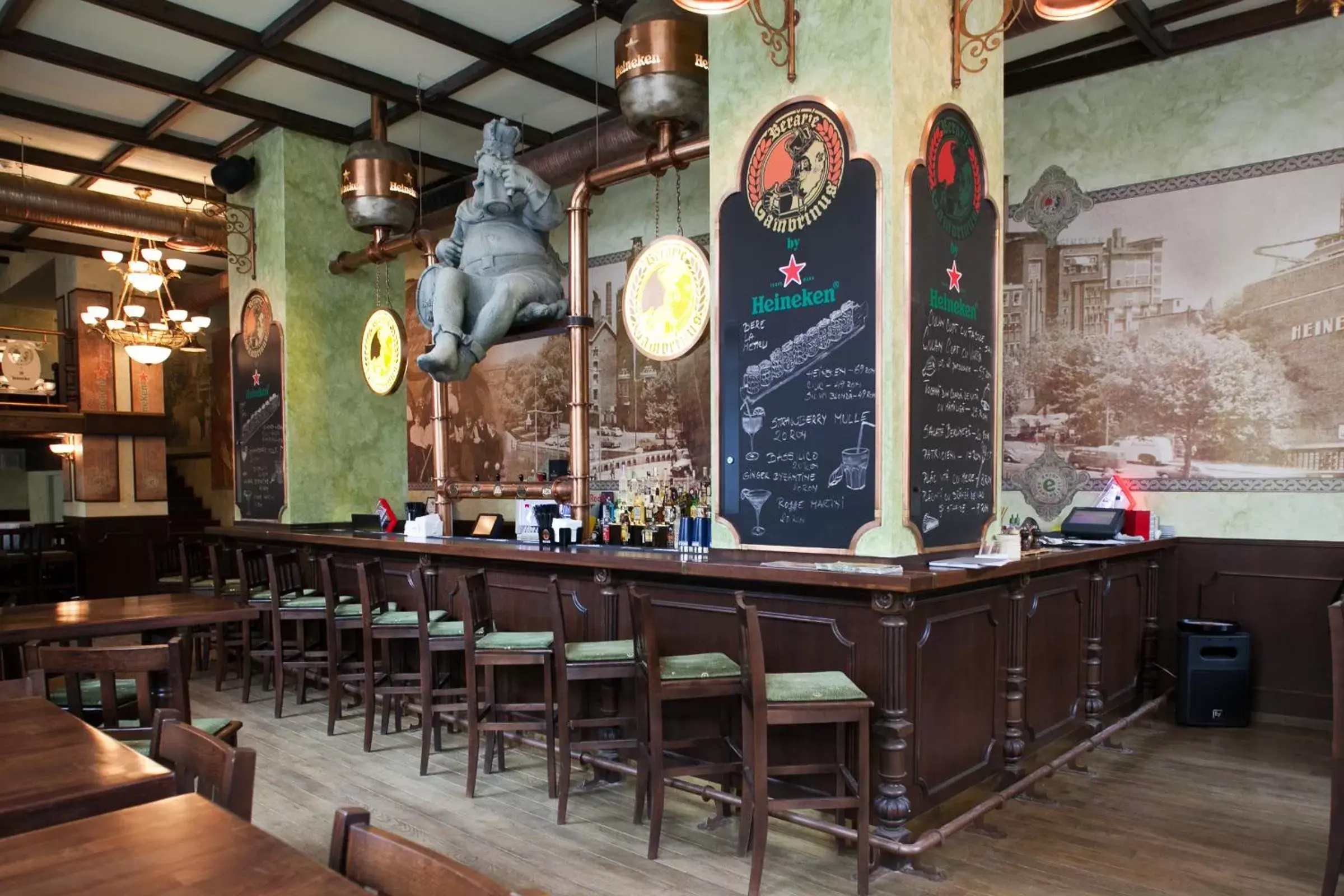 Restaurant/places to eat in Hotel Cismigiu Restaurant/places to eat in Hotel Cismigiu