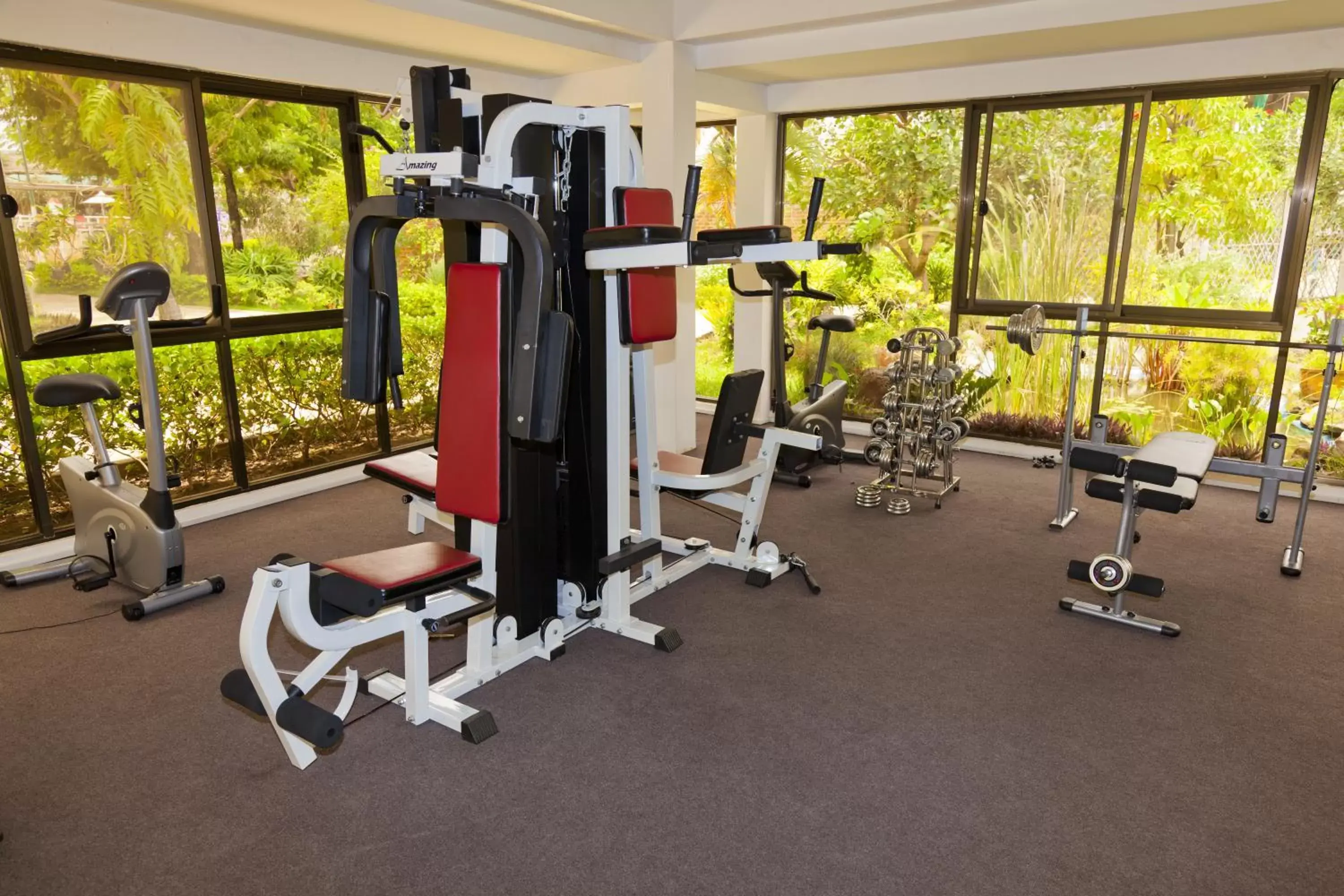 Bathroom, Fitness Center/Facilities in Cambodian Country Club