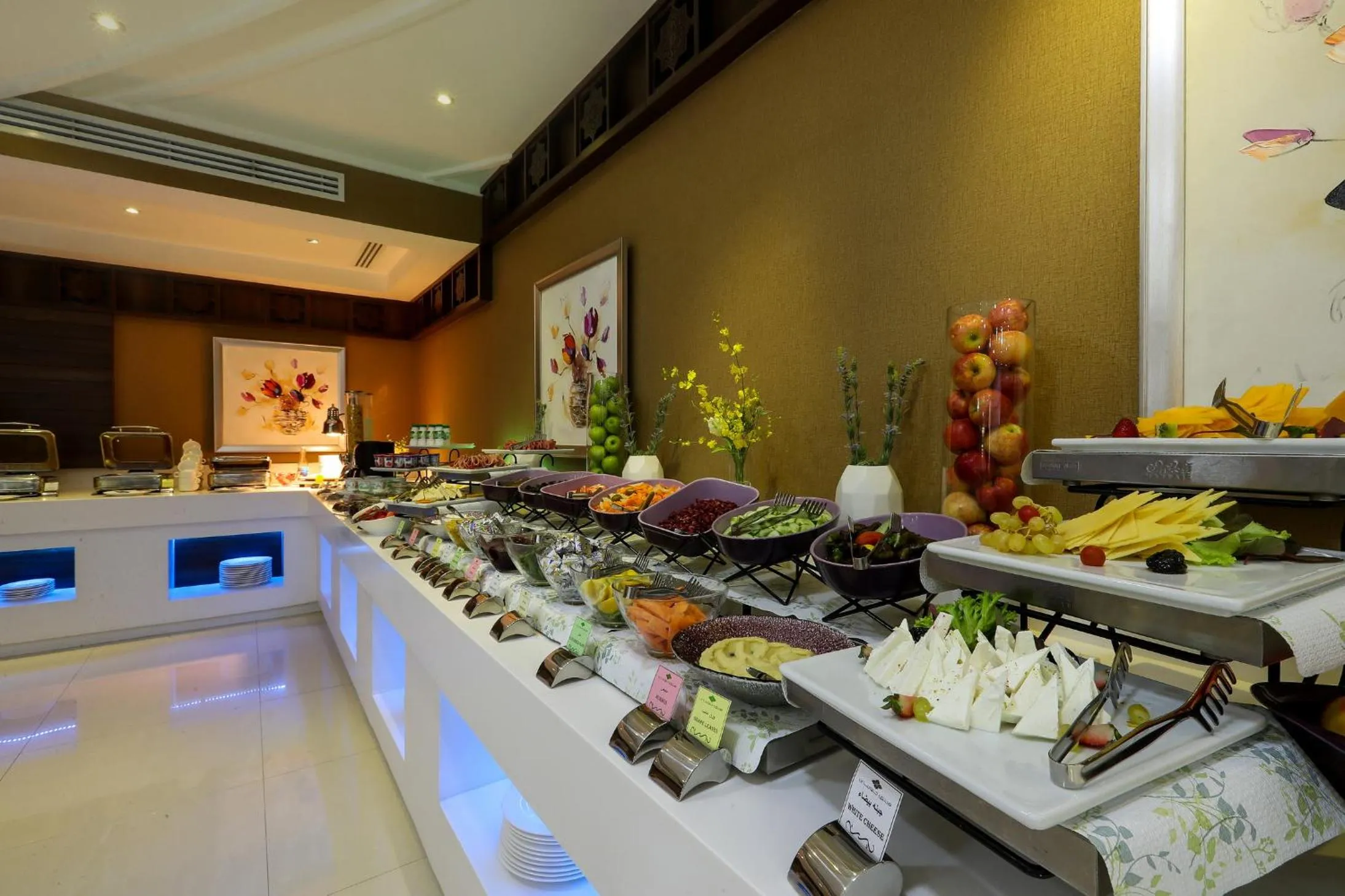 Buffet breakfast in Gloria Inn Riyadh