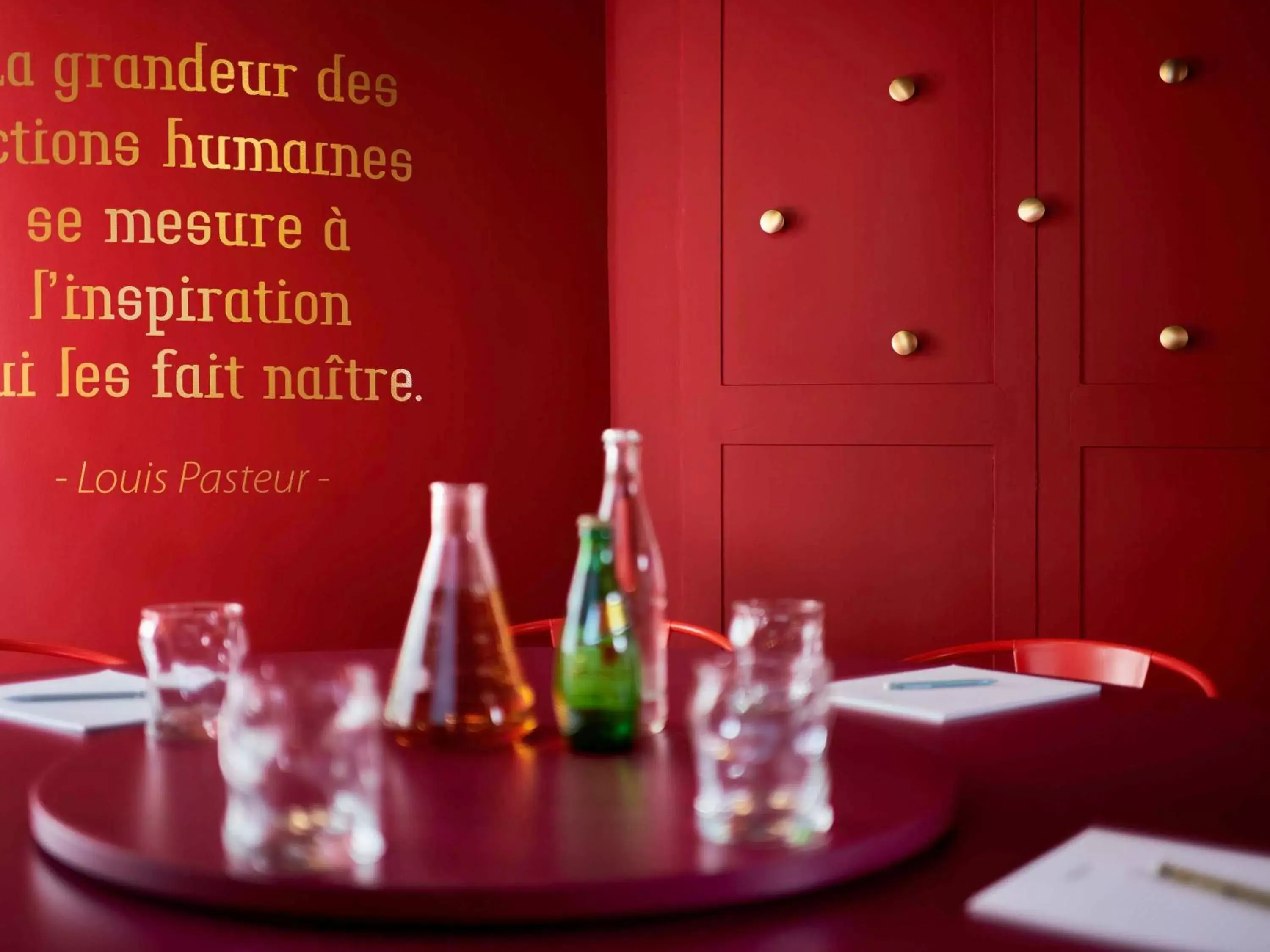 Meeting/conference room, Restaurant/Places to Eat in Mercure Paris Montparnasse Pasteur