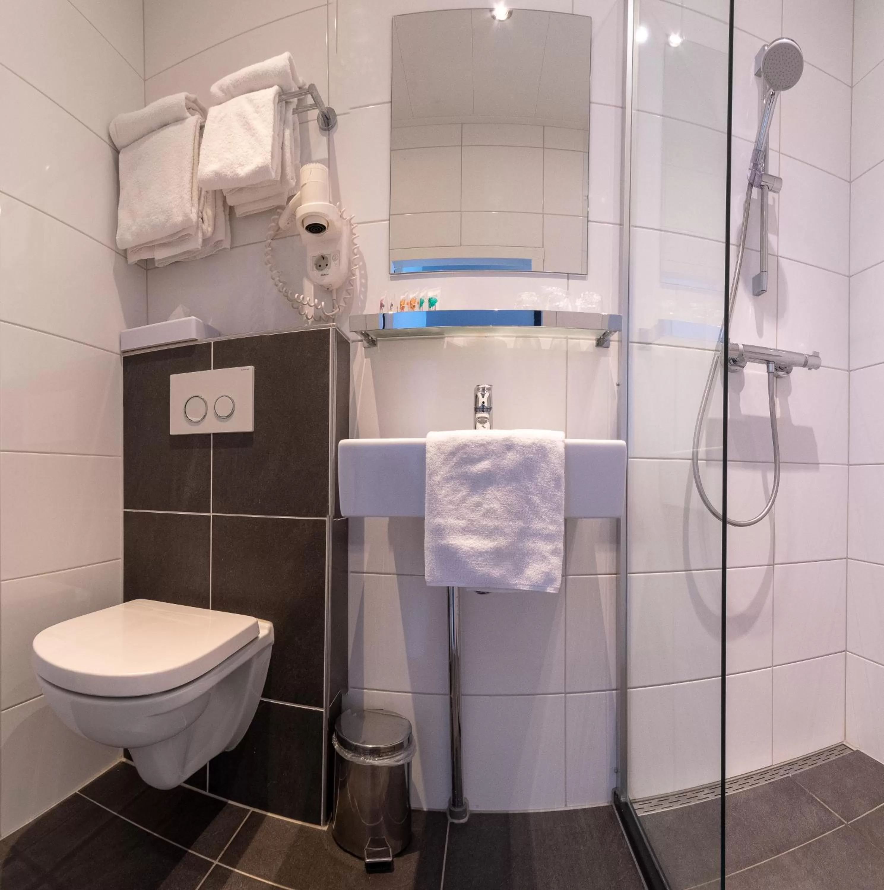 Bathroom in Hotel Cornelisz