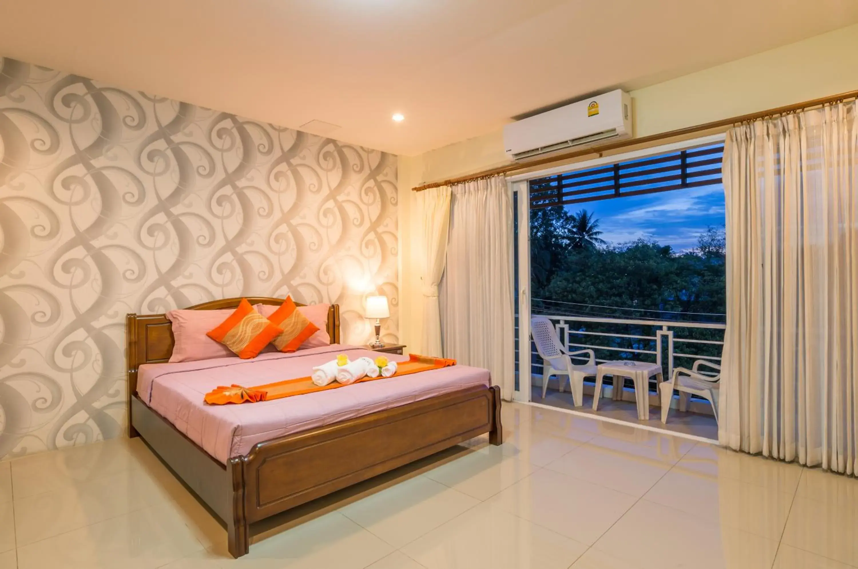 Property building, Bed in Alisa Krabi Hotel-SHA Plus