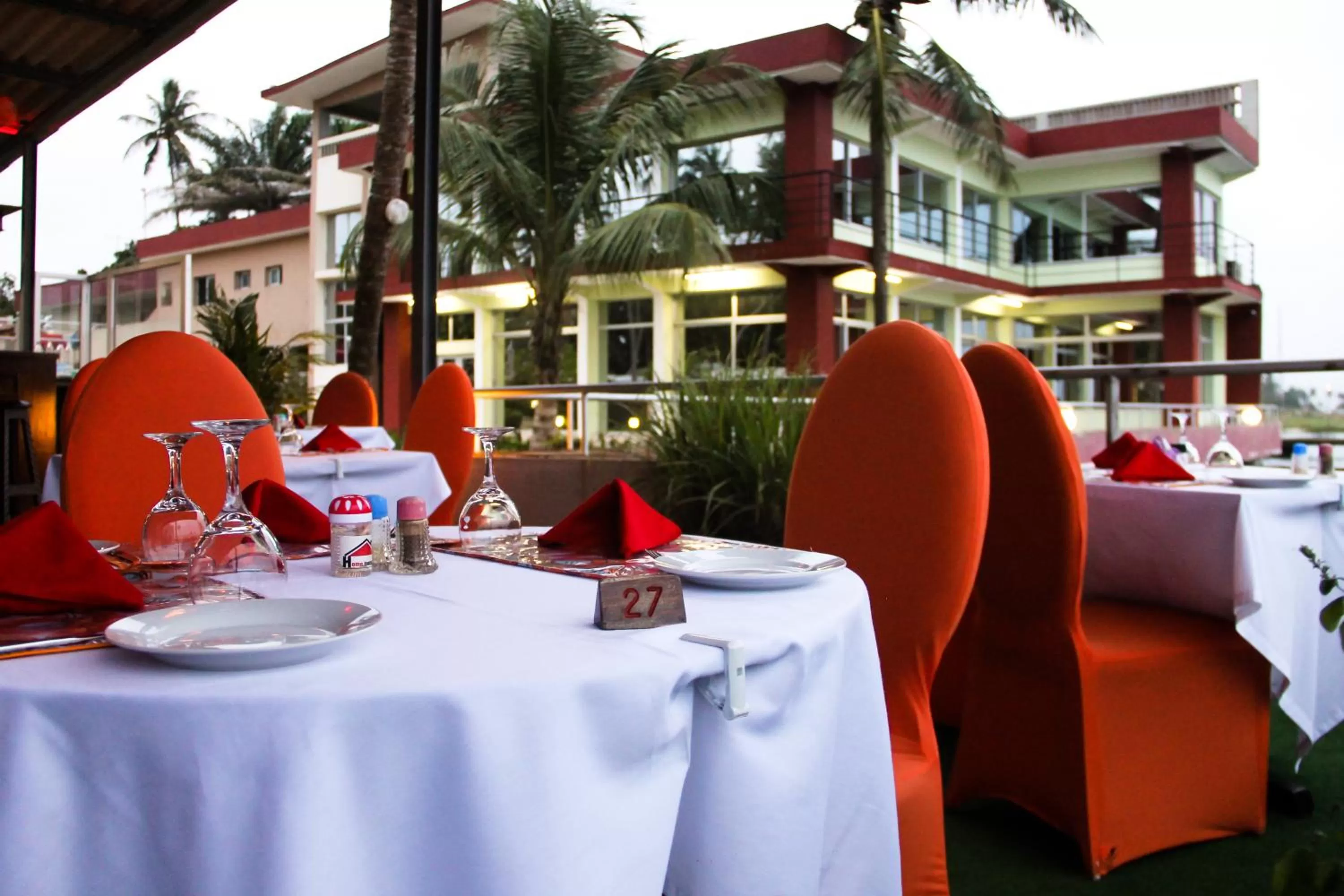 Patio in Hotel Le Marly