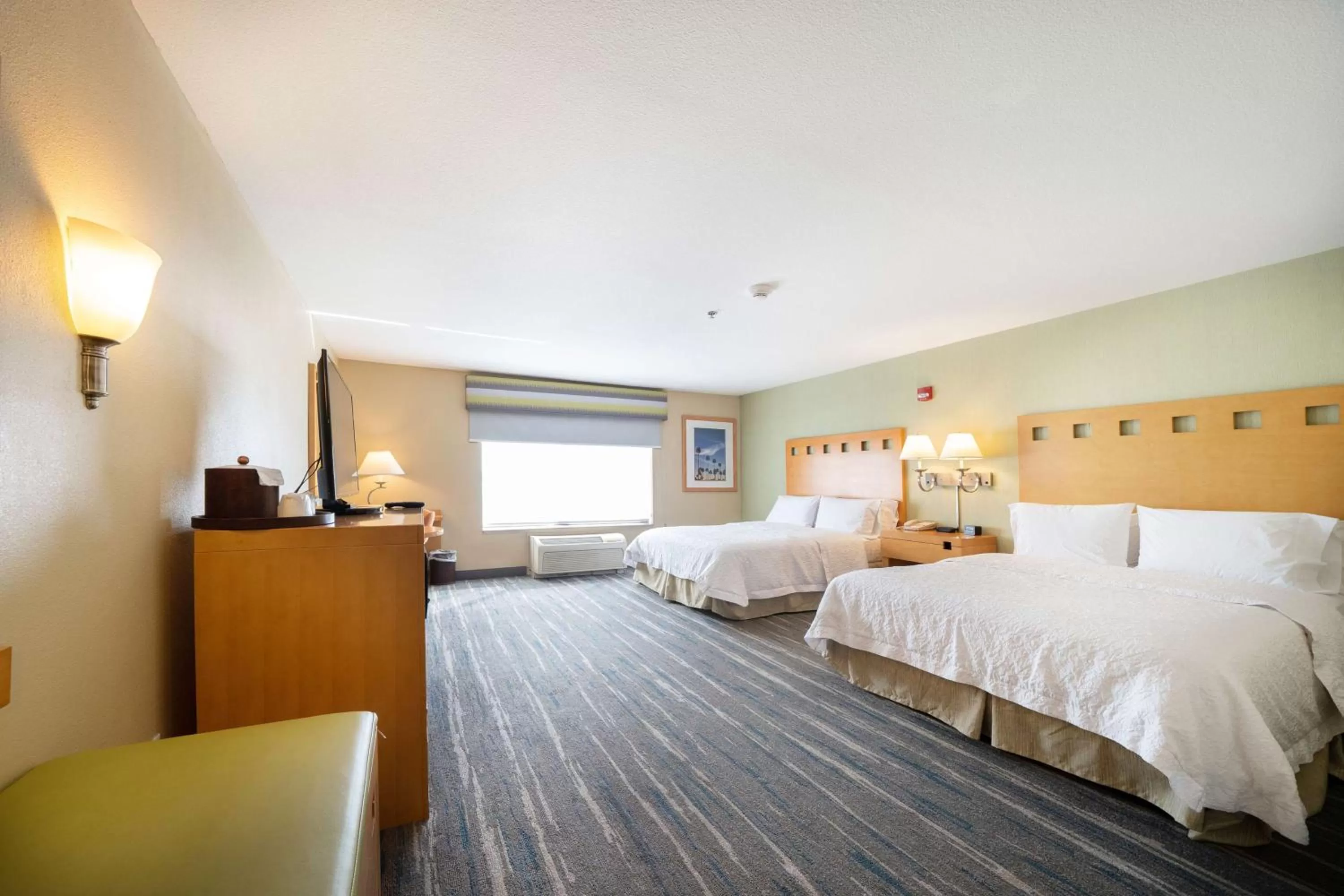 Queen Room with Two Queen Beds  - Disability Access/Non-Smoking and Bath Tub in Hampton Inn & Suites Madera