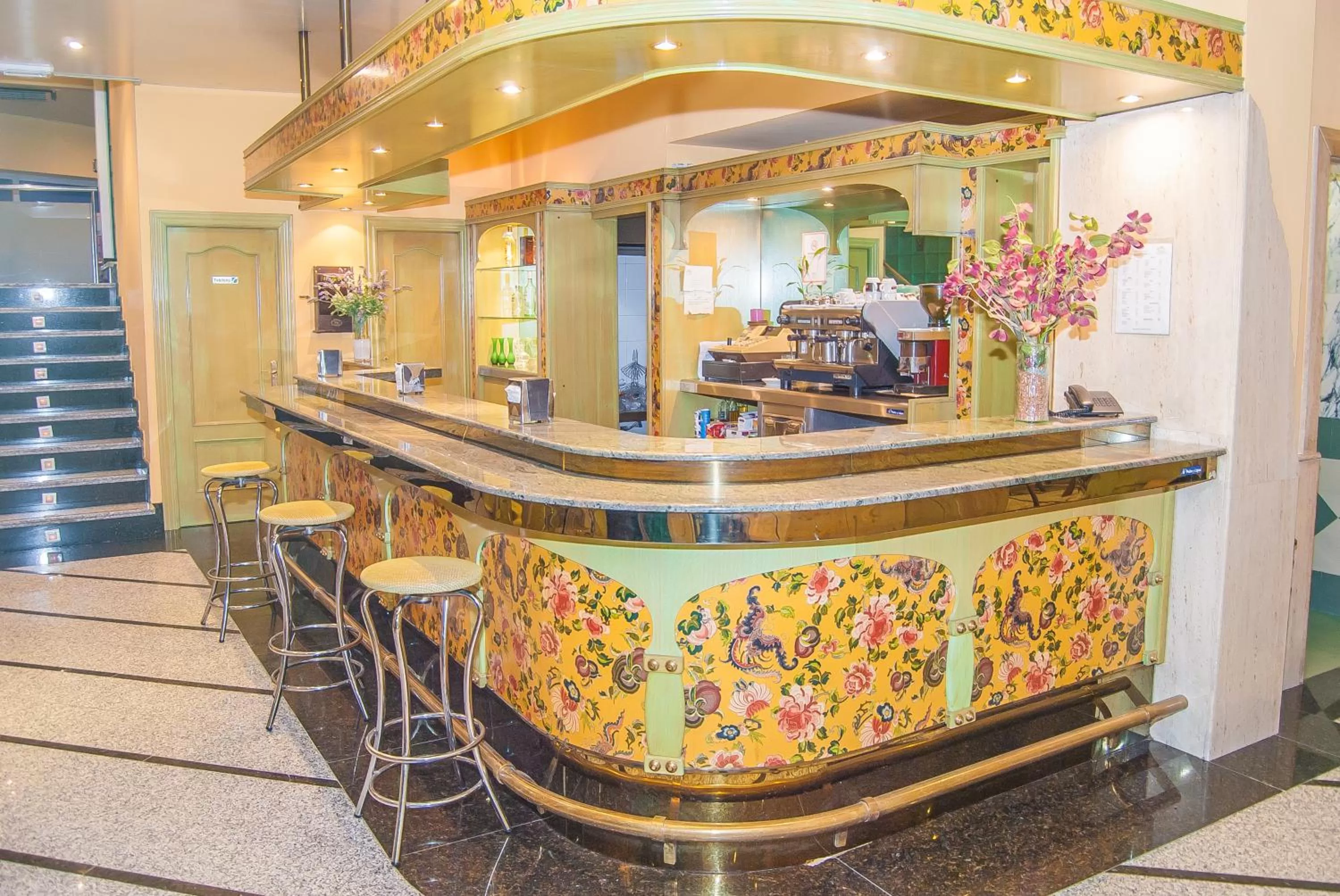 Lounge or bar in Ana María