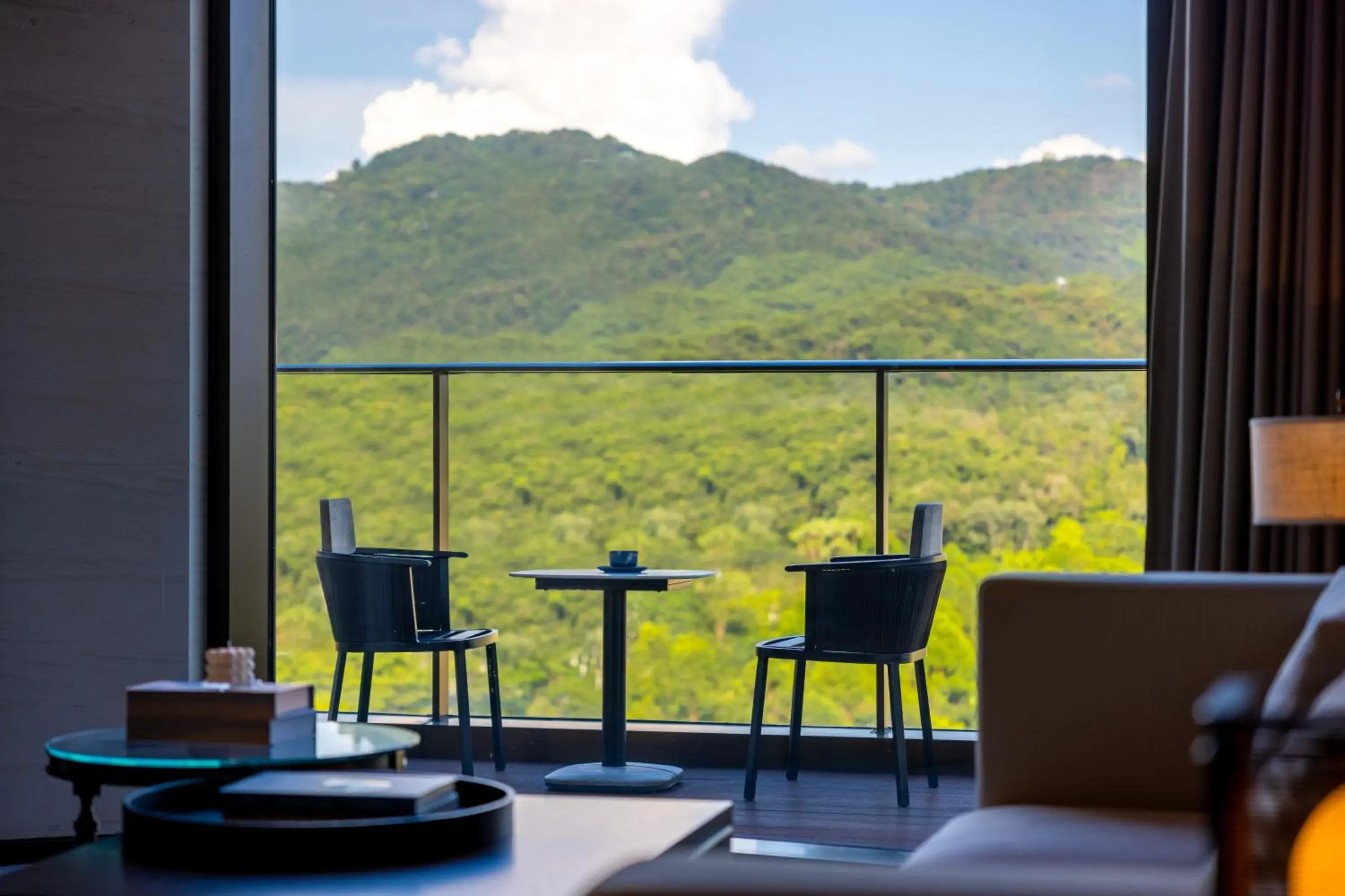 Natural landscape, Mountain View in Guangzhou Marriott Hotel Baiyun