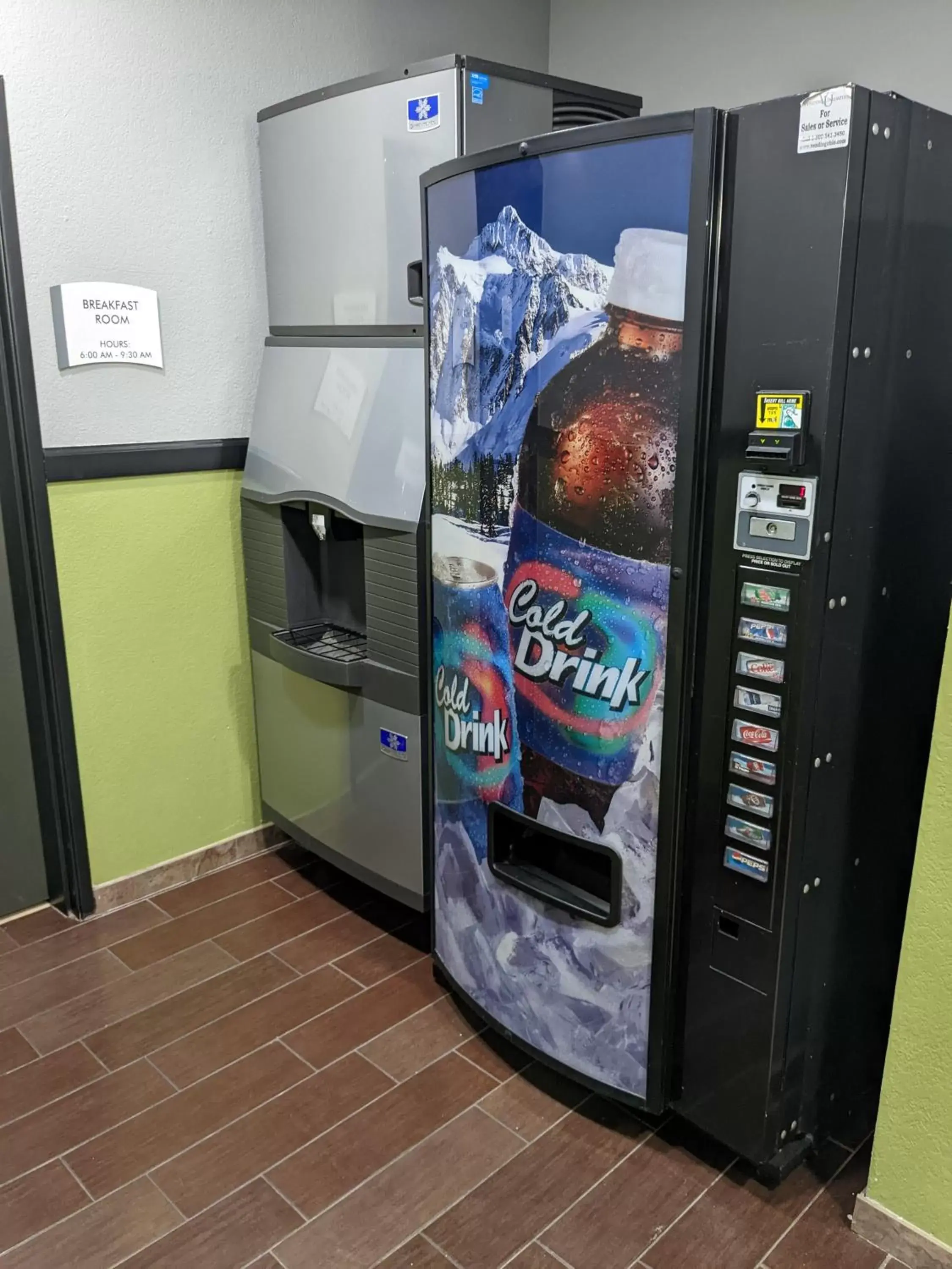 vending machine in Quality Inn & Suites Delaware