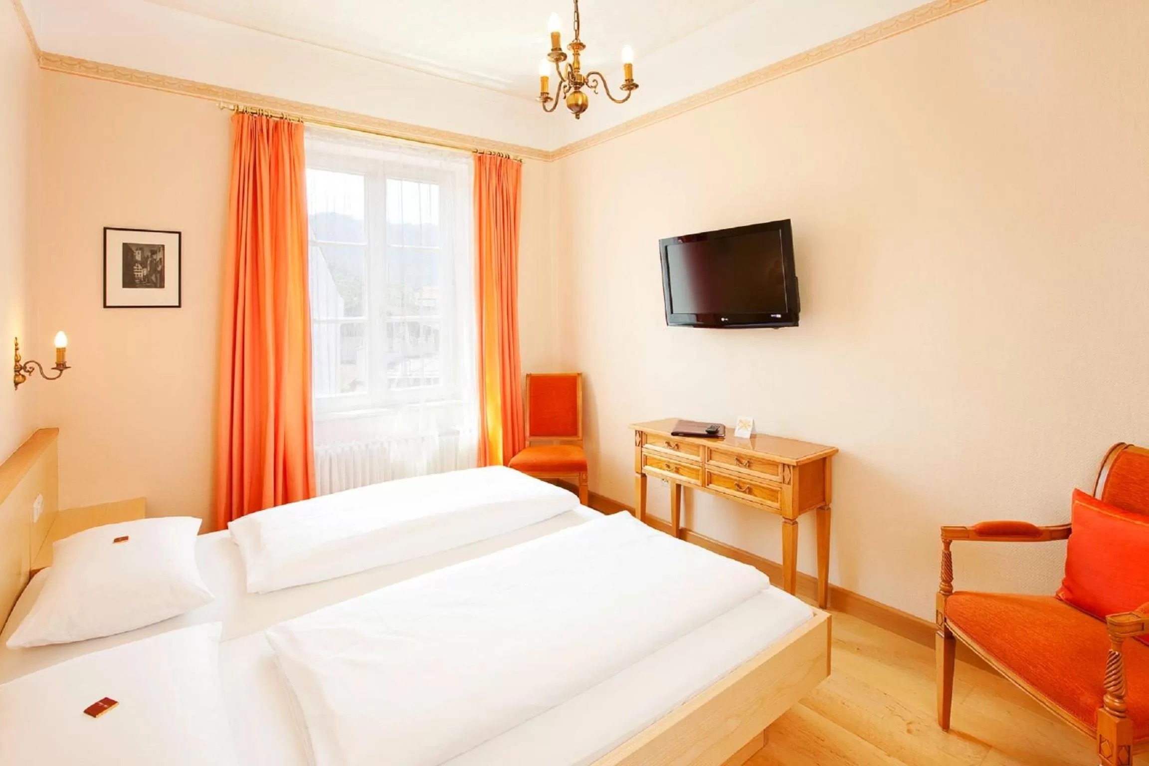 Photo of the whole room, Bed in Hotel Hirsch