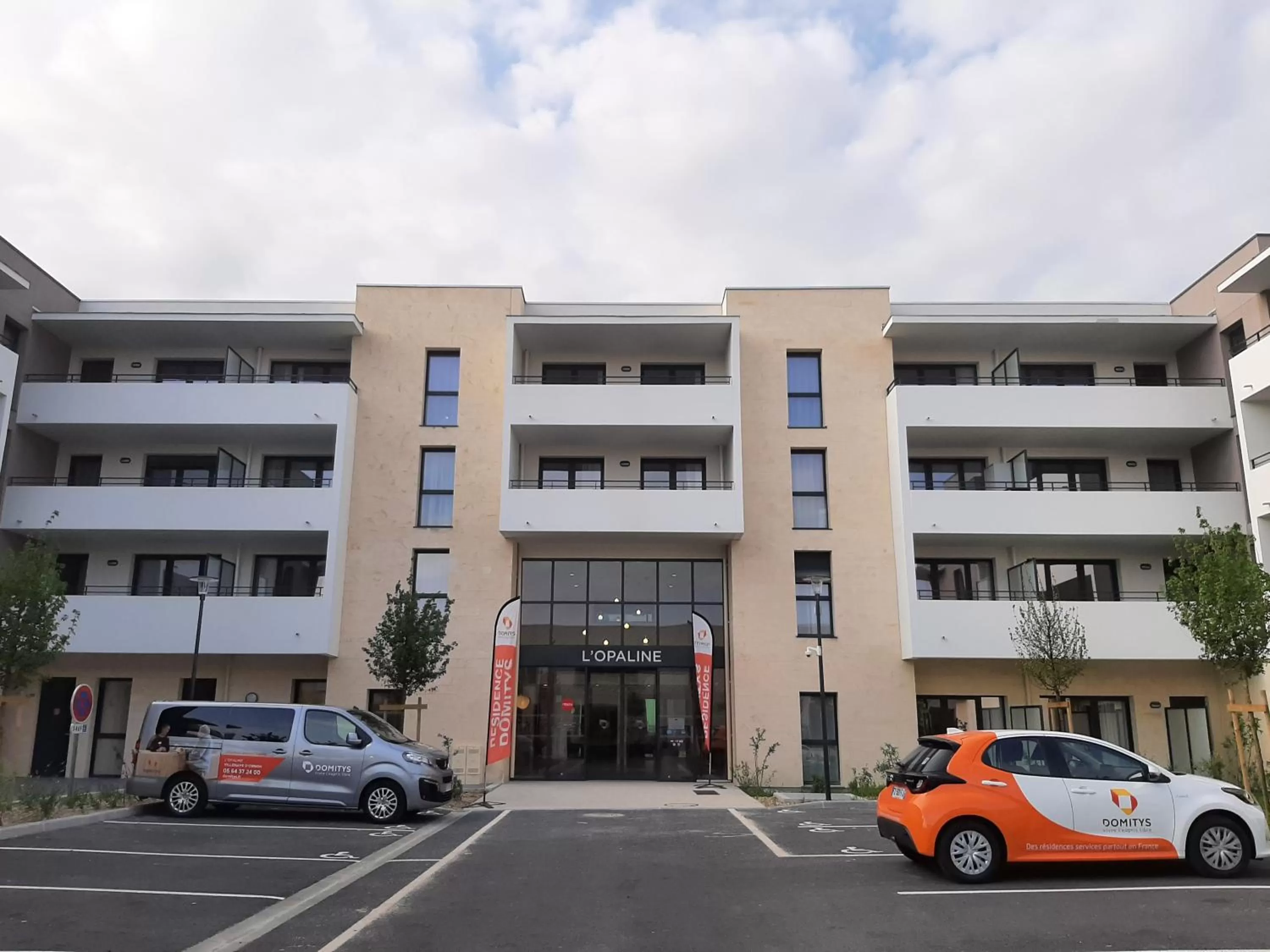 Facade/entrance, Property Building in DOMITYS L'OPALINE
