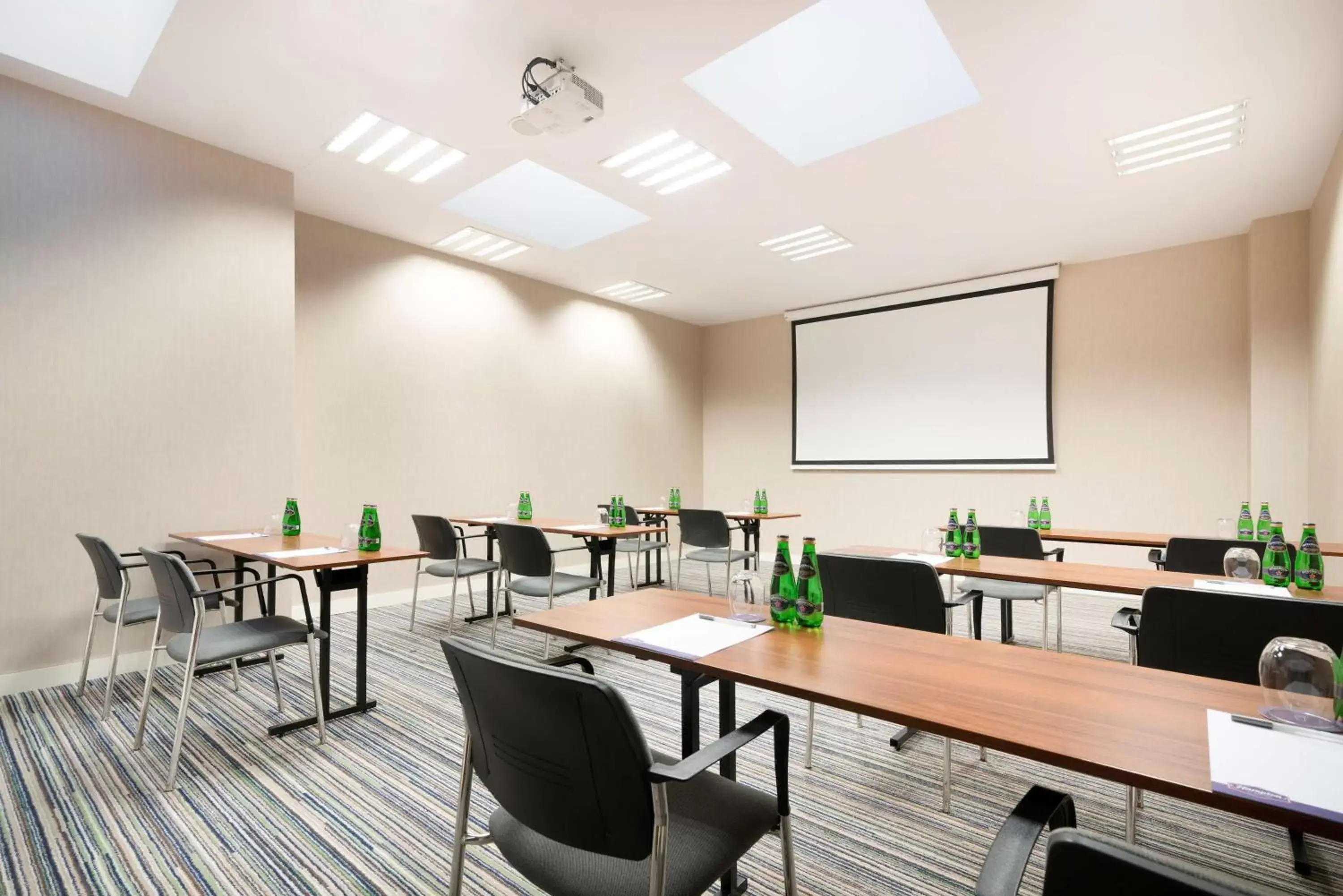 Meeting/conference room in Hampton by Hilton Krakow