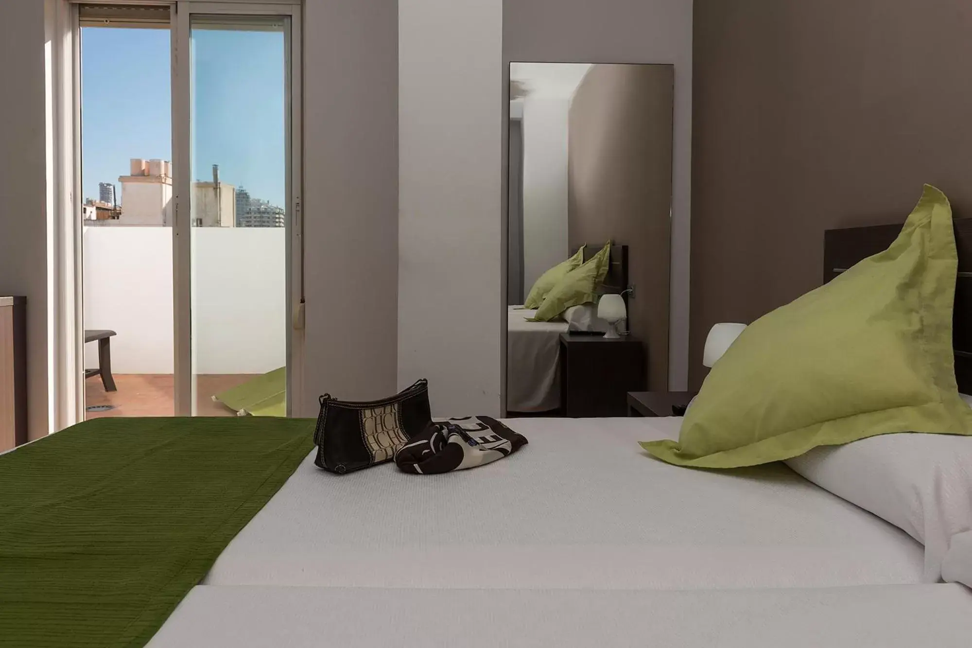 Bed in Hotel Roca-Mar
