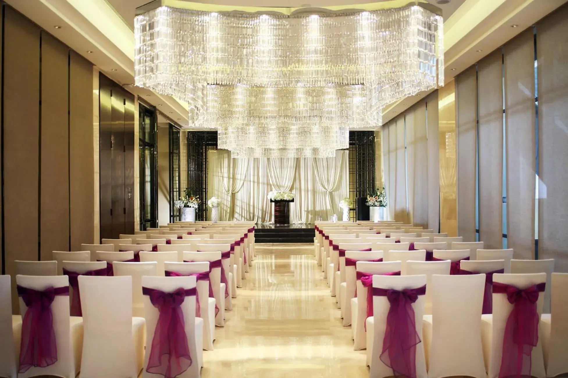 Meeting/conference room, Banquet Facilities in Crowne Plaza Chengdu West, an IHG Hotel