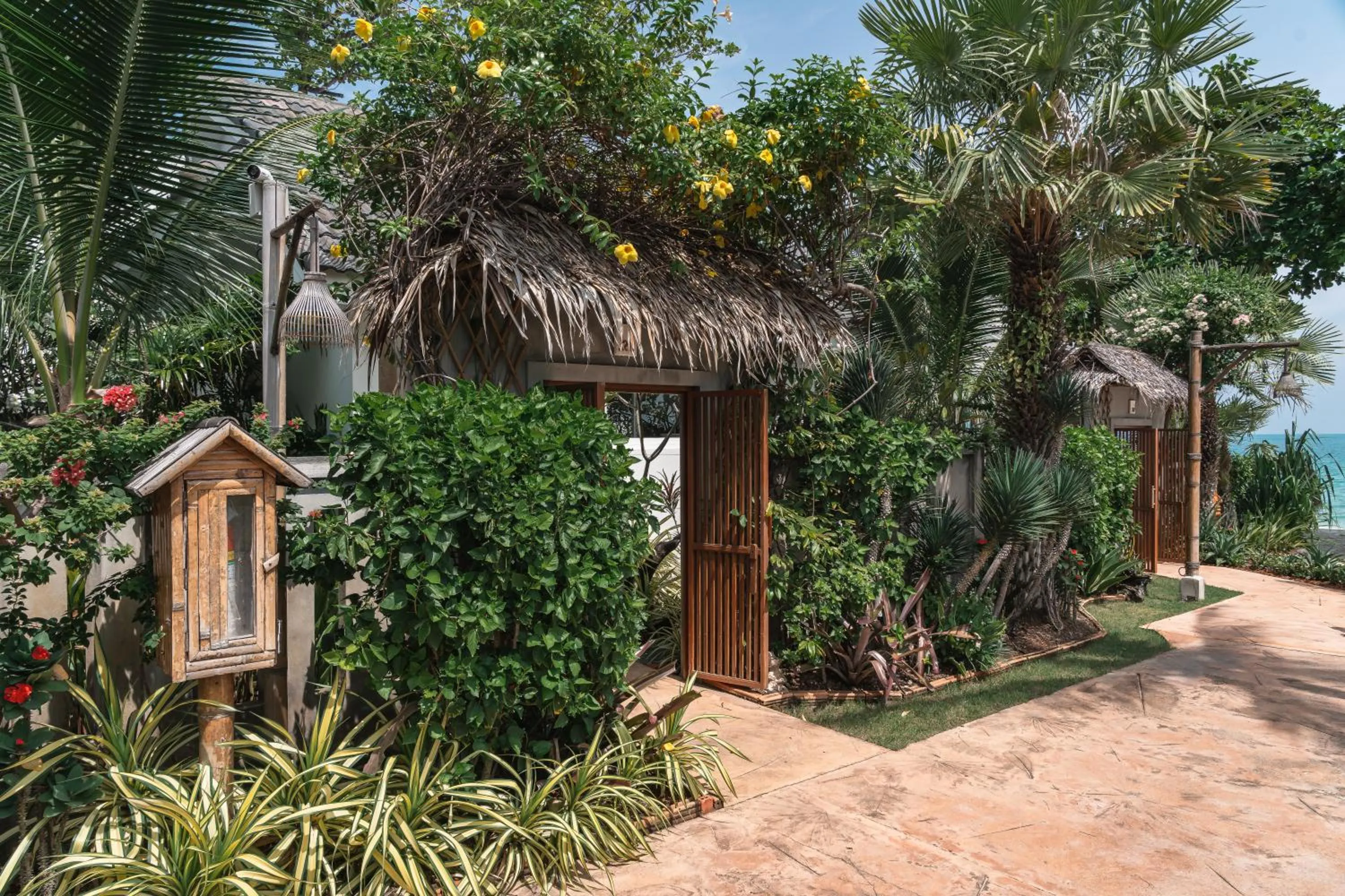 Guests in King's Garden Resort - SHA Plus