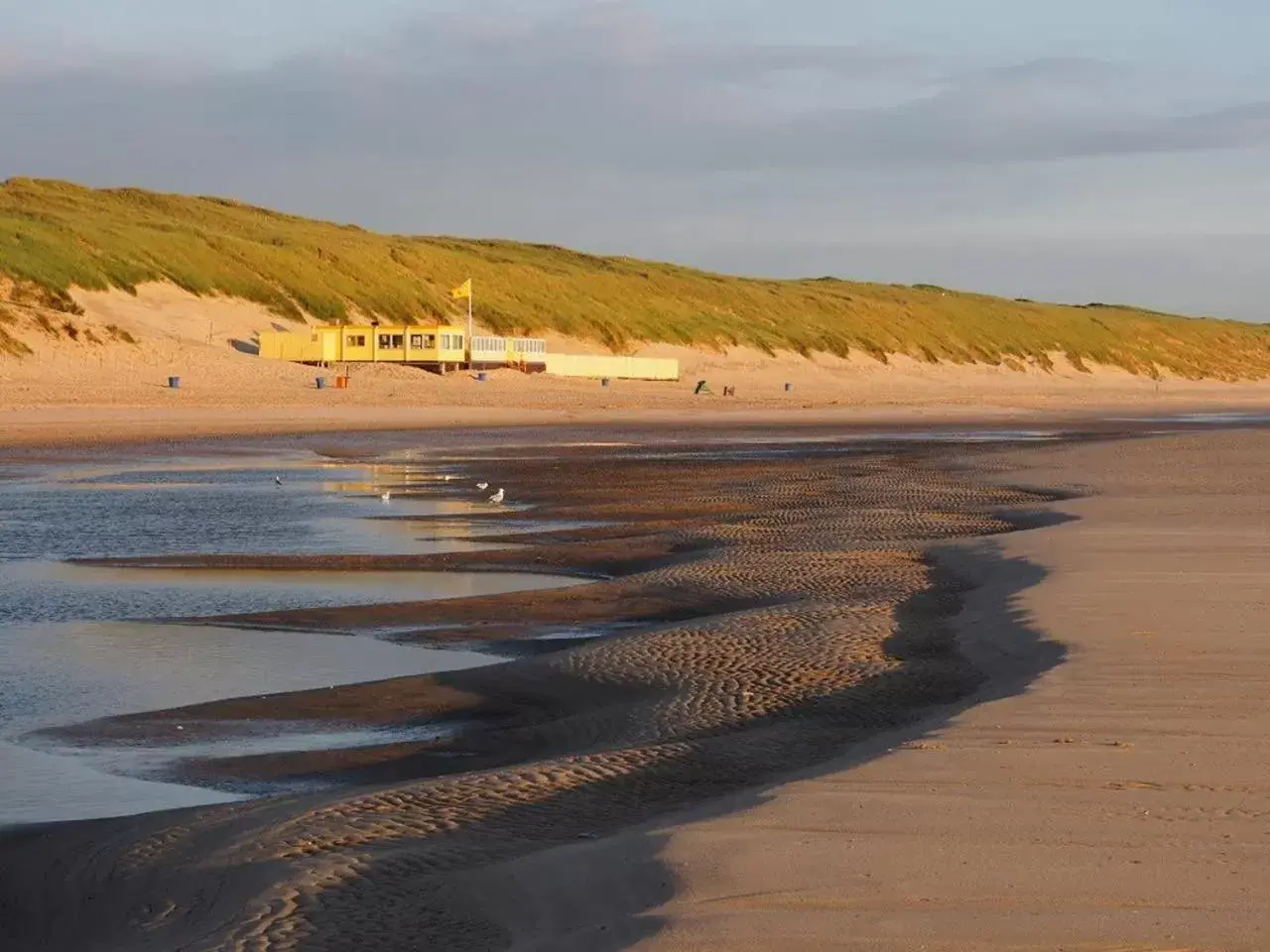 Beach in Herberg Binnen