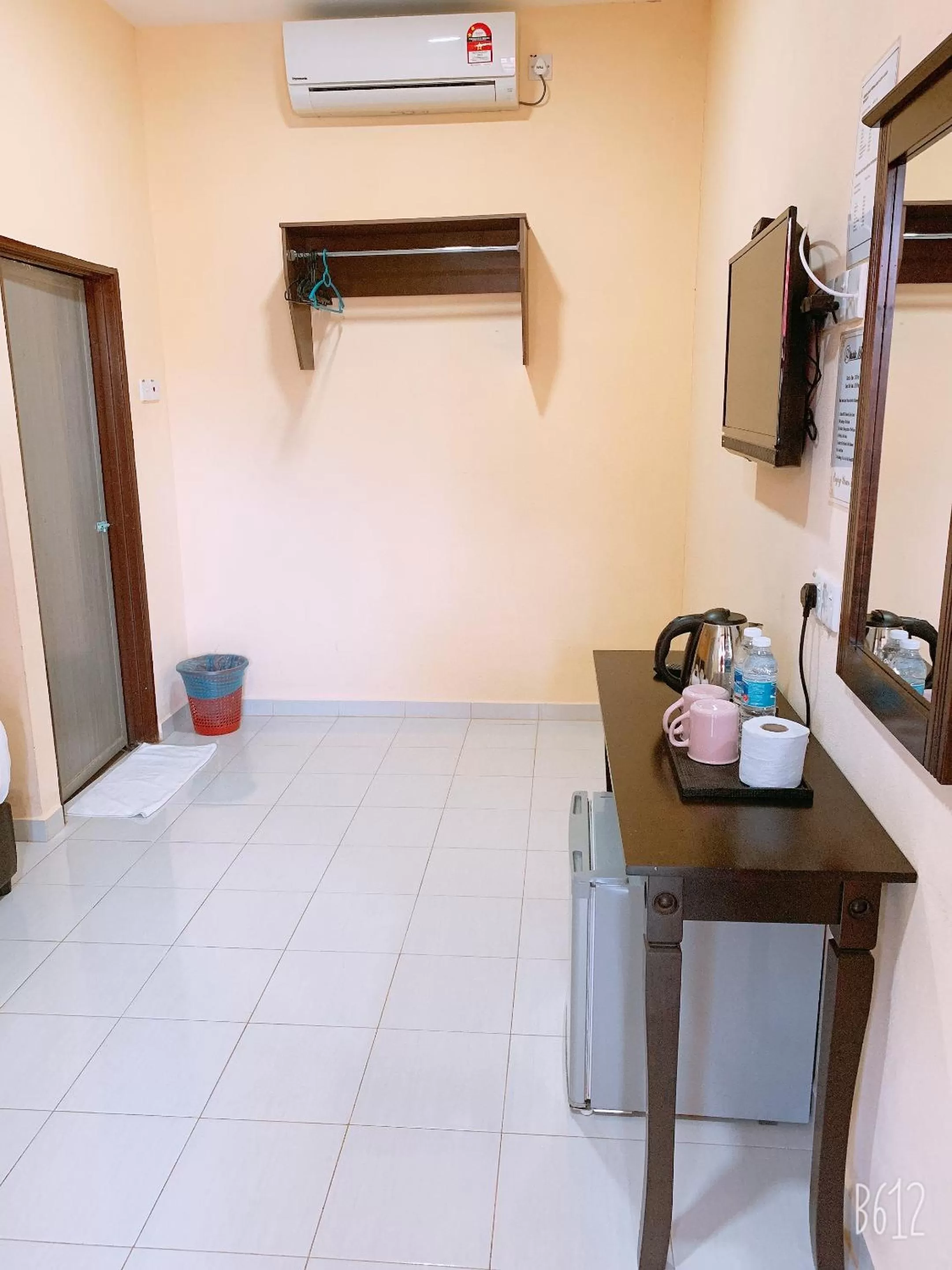 Bed in Dhania Cenang Beach Motel