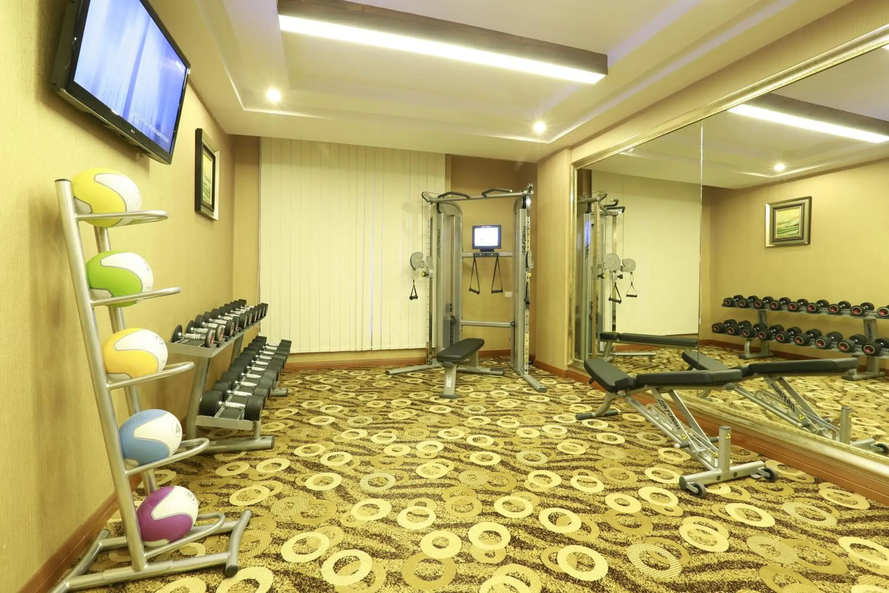 Fitness centre/facilities, Fitness Center/Facilities in Best Western Green Hill Hotel