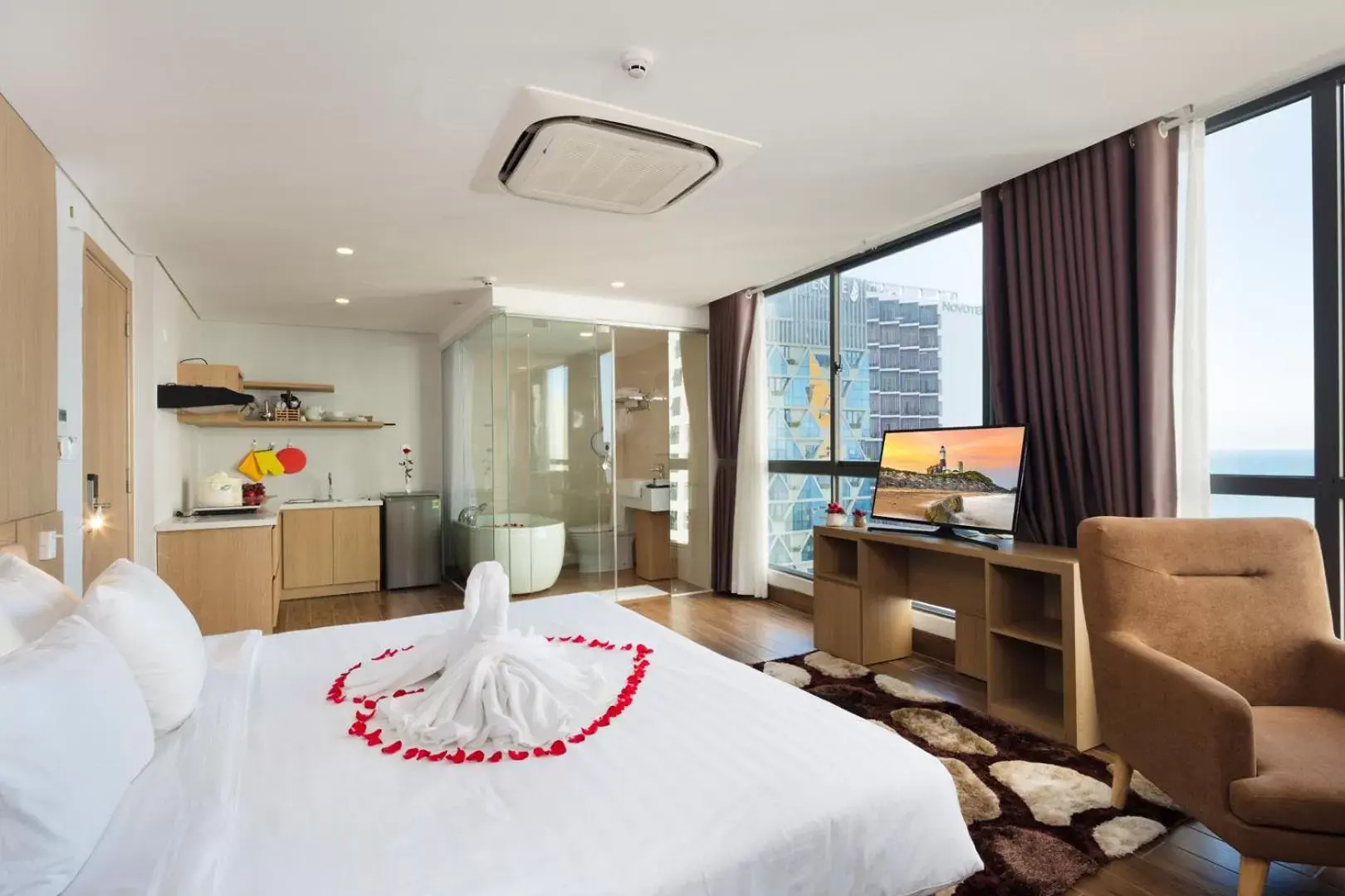 Bedroom in Smile Hotel Nha Trang