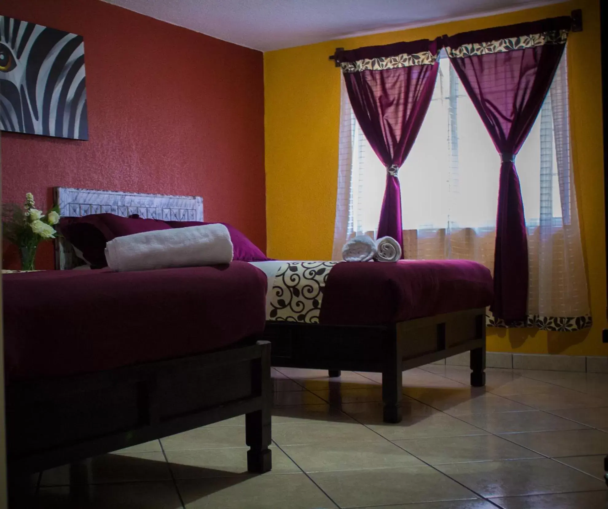 Bed, Seating Area in Hotel & Suites Cerro Roj0