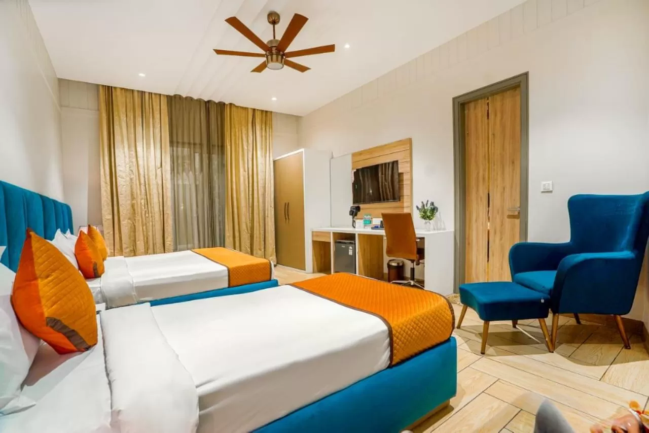 Photo of the whole room in Greenwood Villa By Levelup