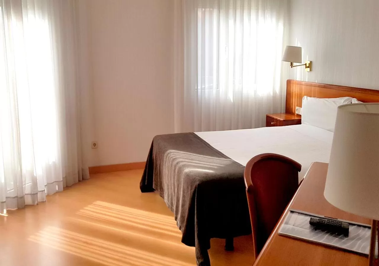 Photo of the whole room, Bed in Hotel Ultonia