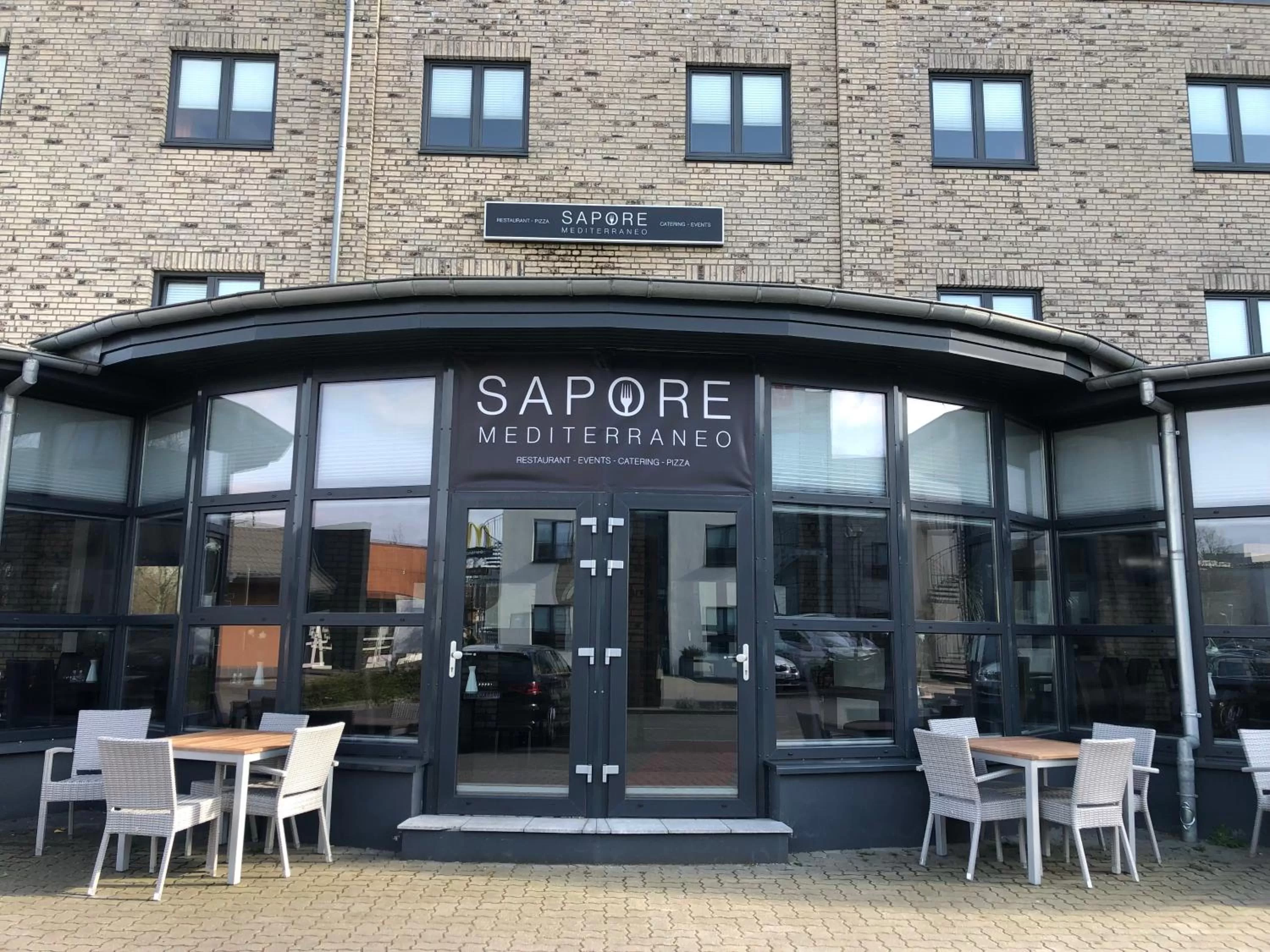 Restaurant/places to eat in Hotel Quickborn & Gästehaus Hesse