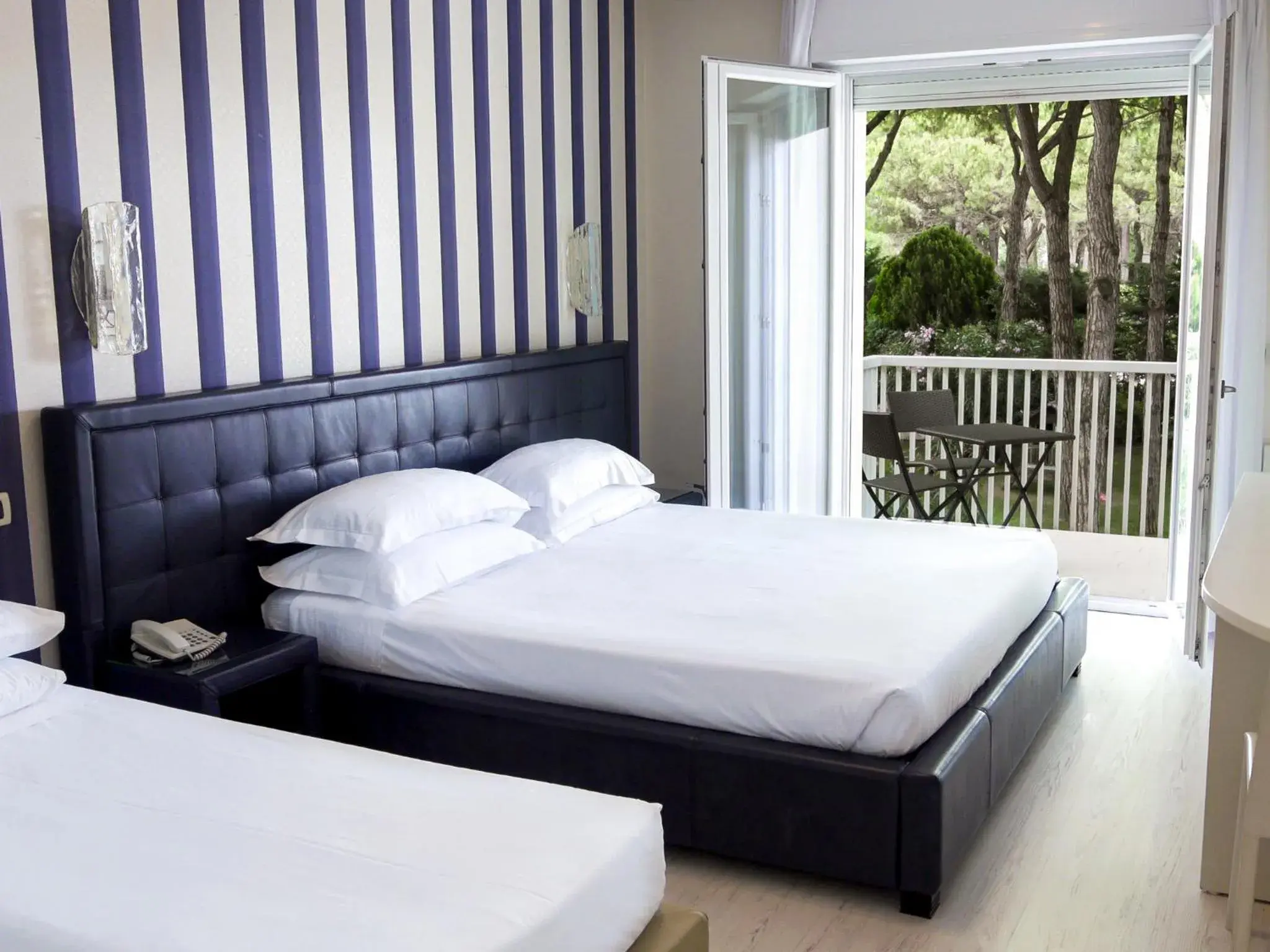 Garden, Bed in Hotel Gallia & Resort