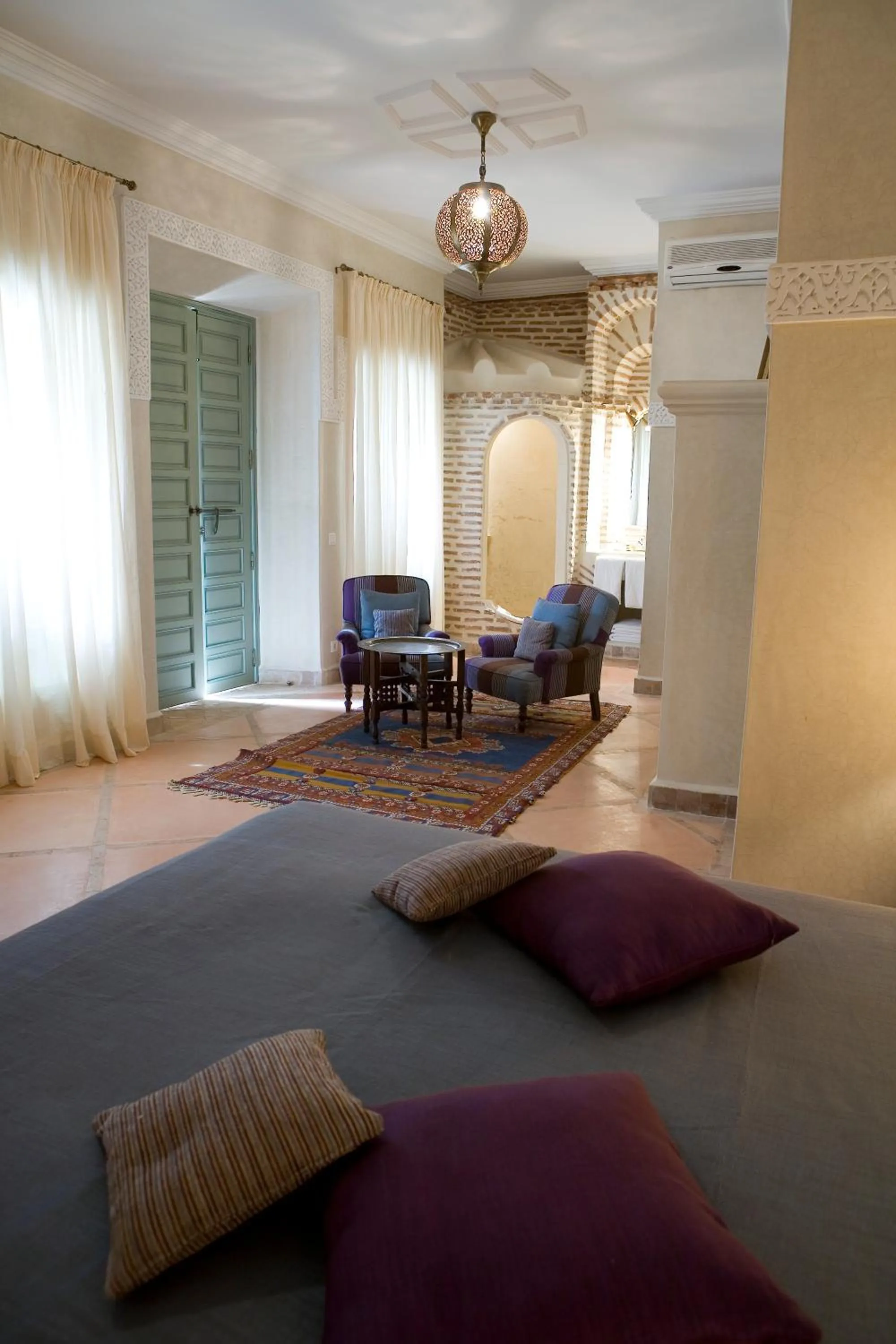 Photo of the whole room, Bed in Riad Les Hibiscus