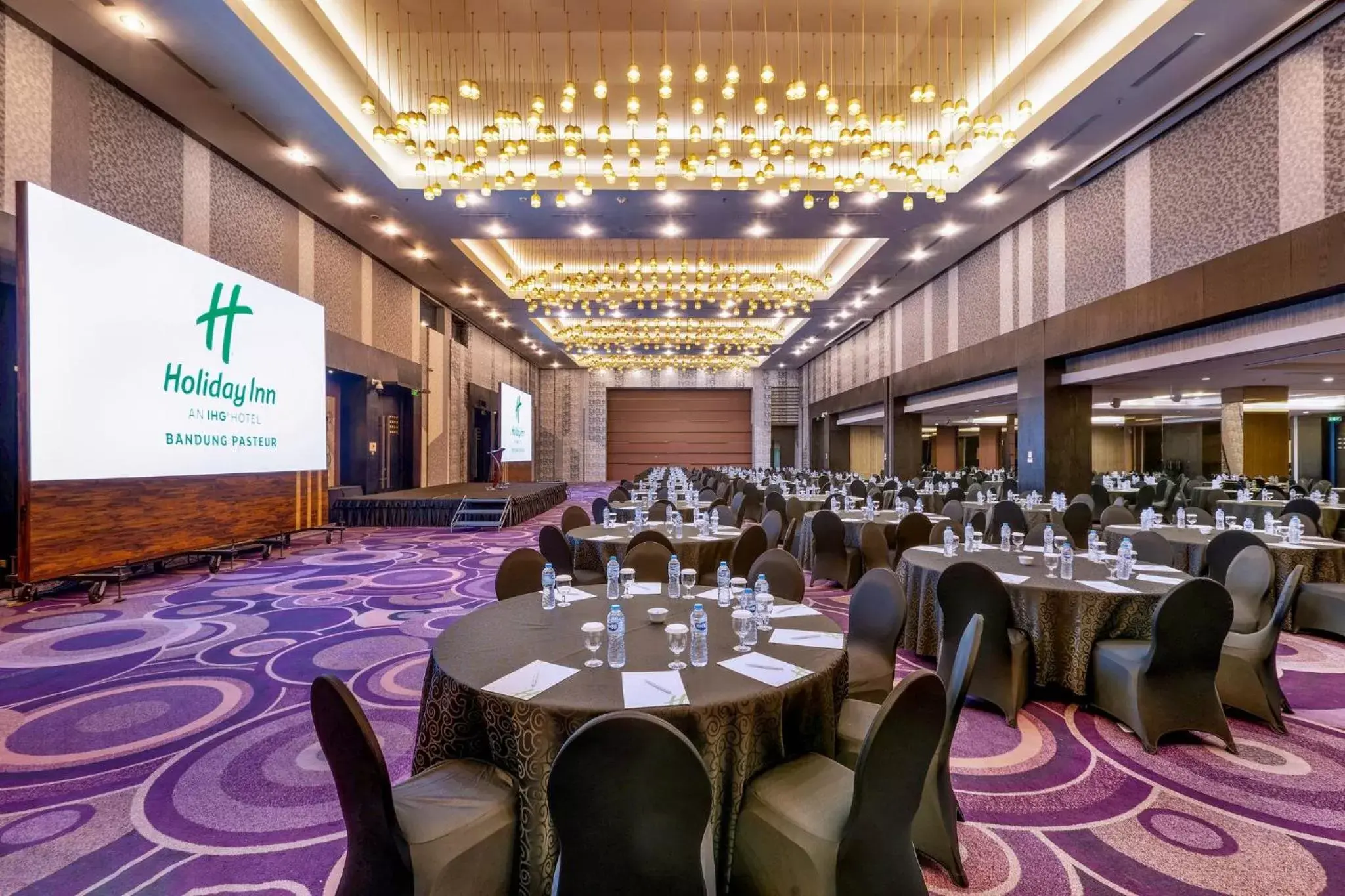 Banquet/Function facilities, Banquet Facilities in Holiday Inn Bandung Pasteur, an IHG Hotel