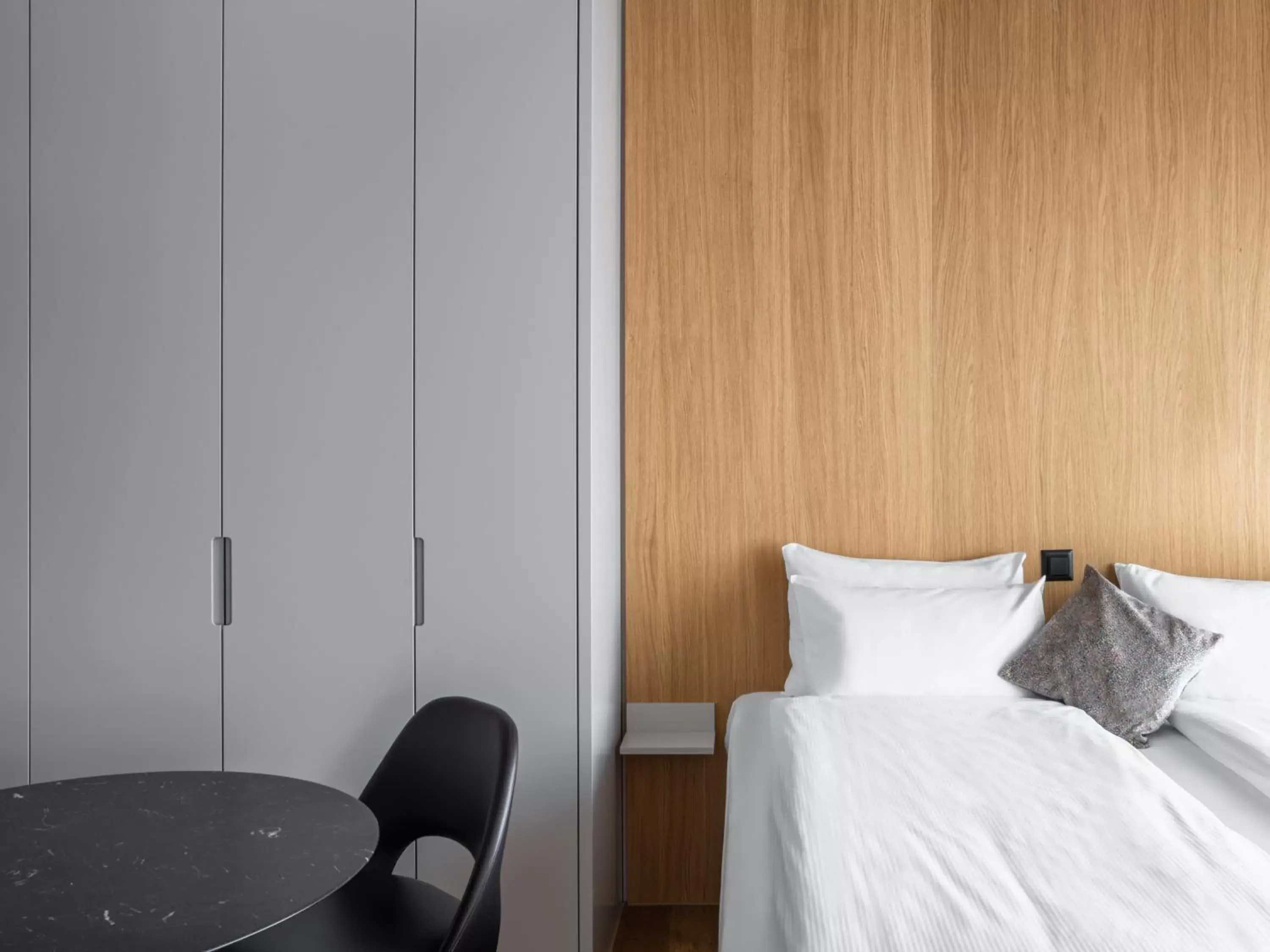 Decorative detail, Bed in Placid Hotel Design & Lifestyle Zurich