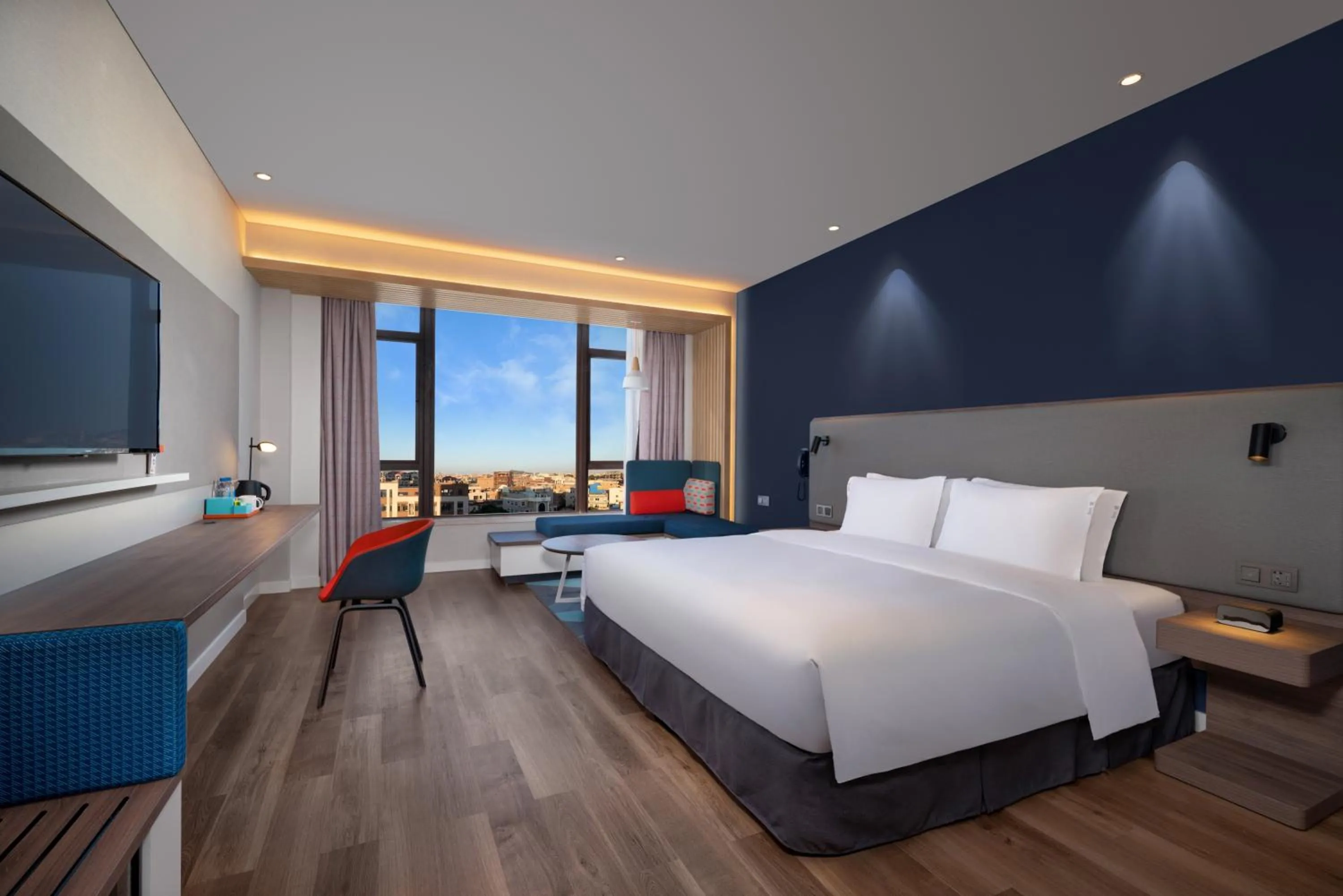 Photo of the whole room, Bed in Holiday Inn Express Jinjiang Anhai by IHG