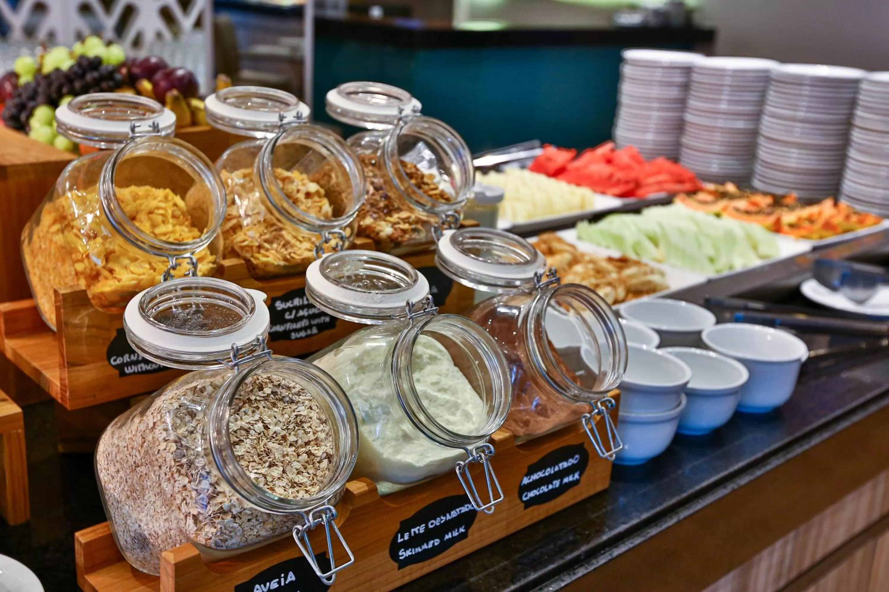 Restaurant/places to eat in Radisson Recife