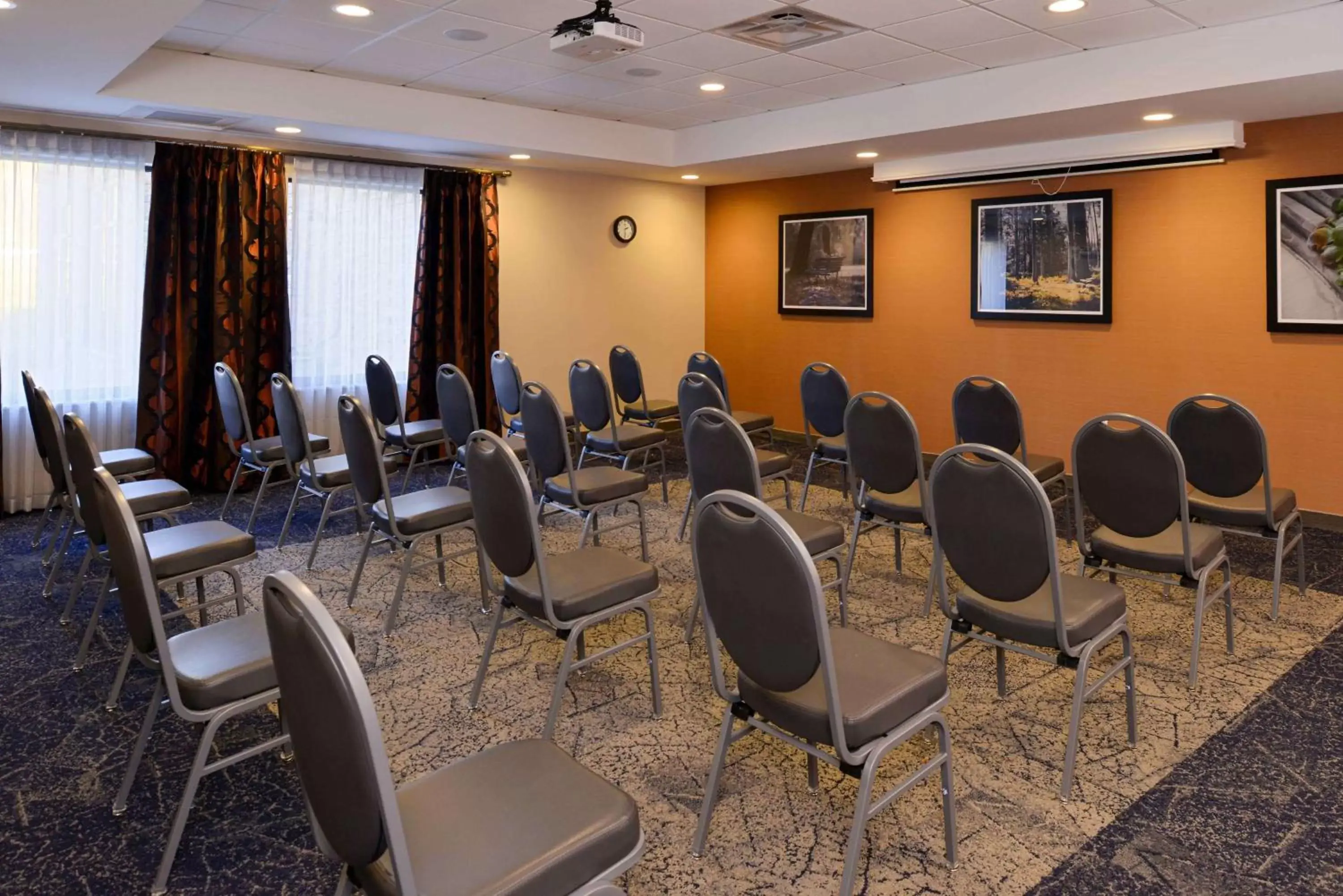 Meeting/conference room in Hampton Inn & Suites Albany-East Greenbush, NY