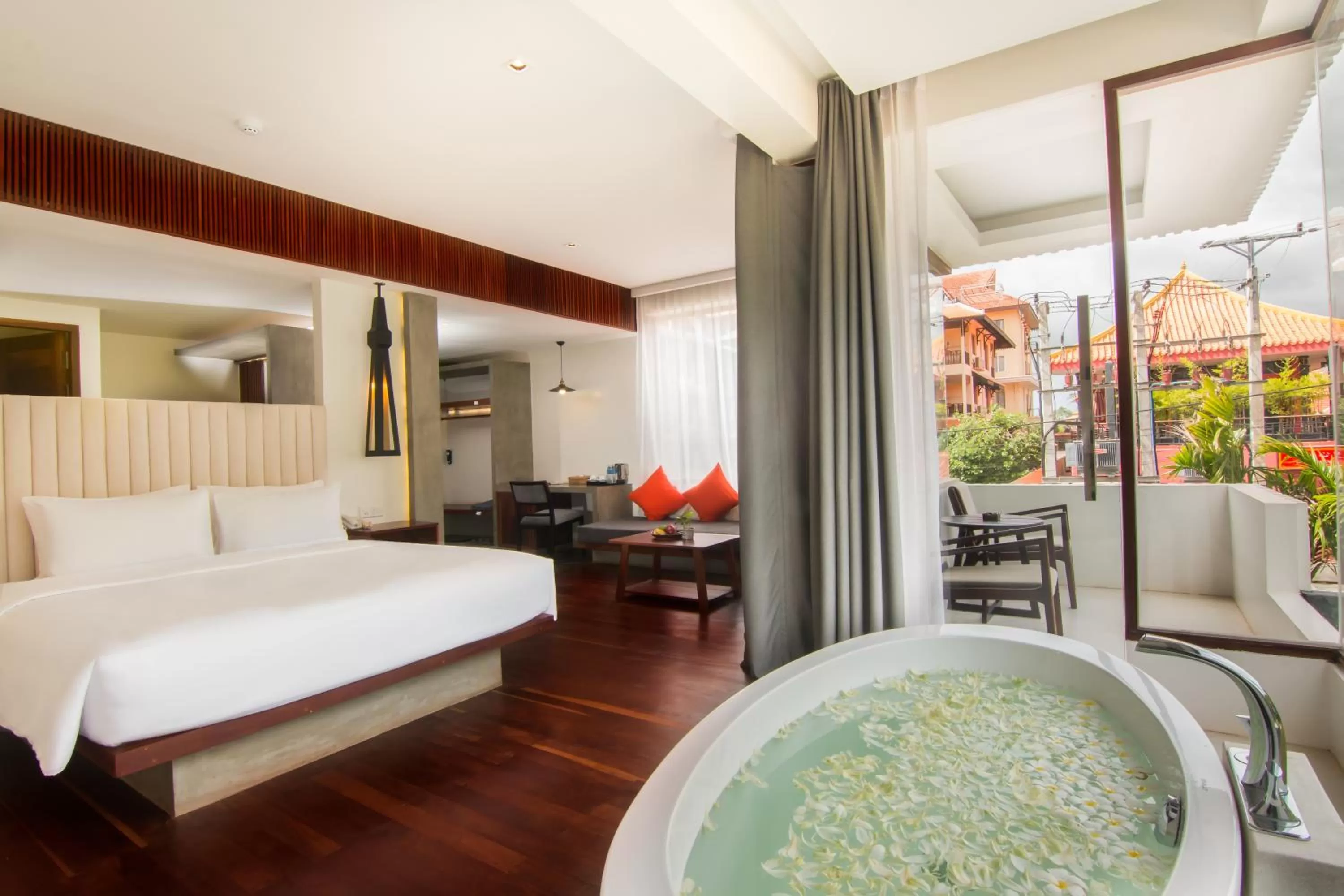 Photo of the whole room, Bed in Apsara Residence Hotel