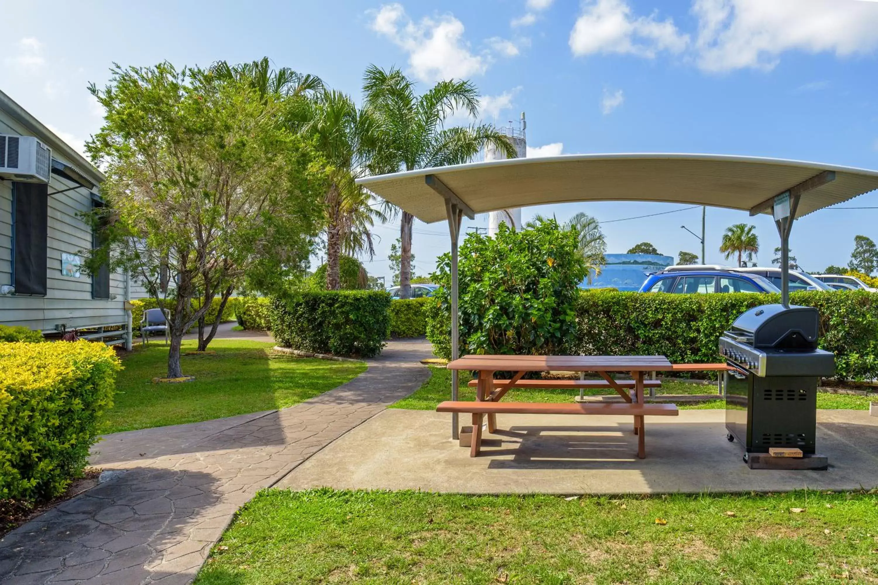 BBQ facilities in Tin Can Bay's Sleepy Lagoon Motel