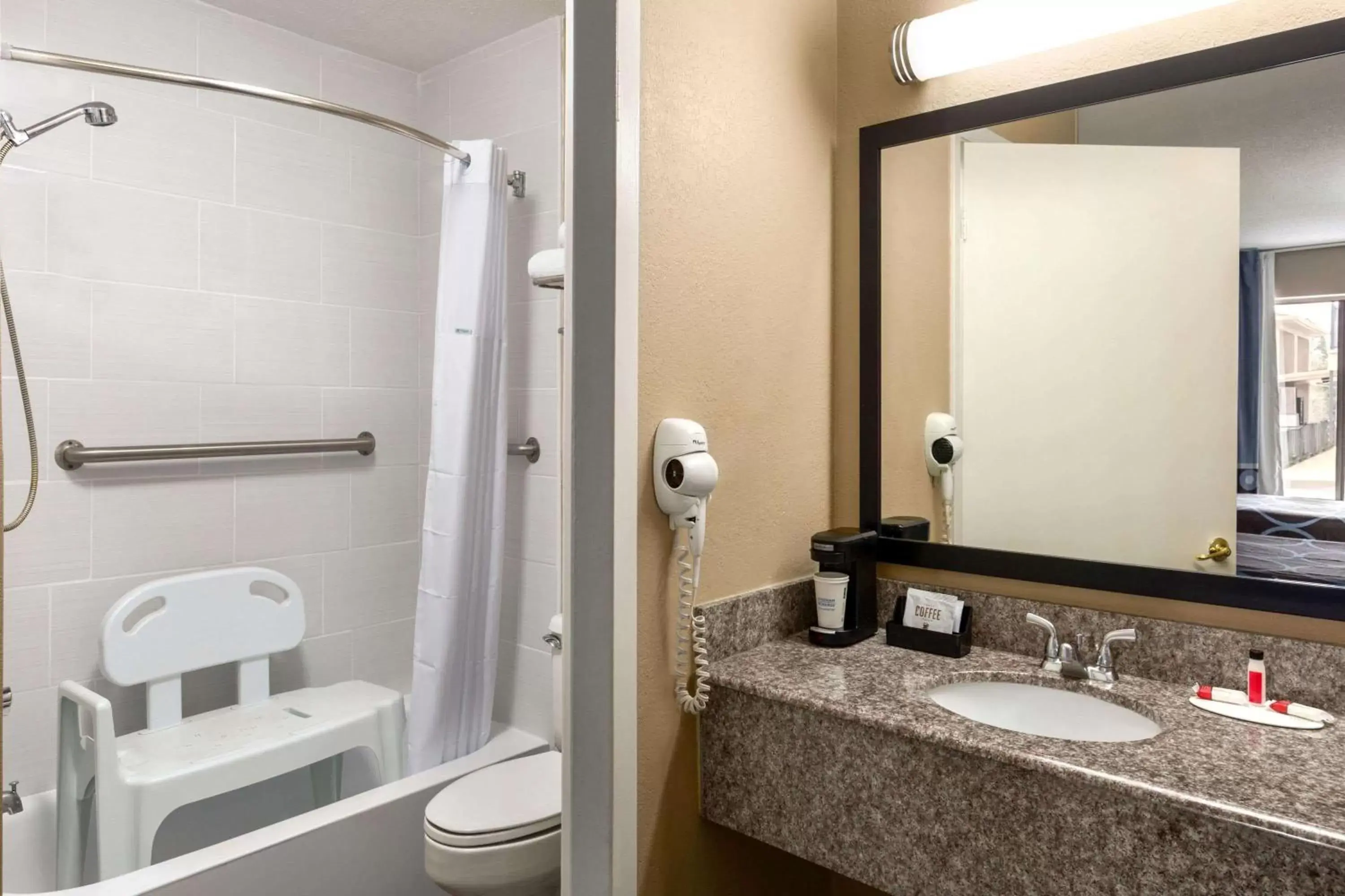 Bathroom in Super 8 by Wyndham Crestview