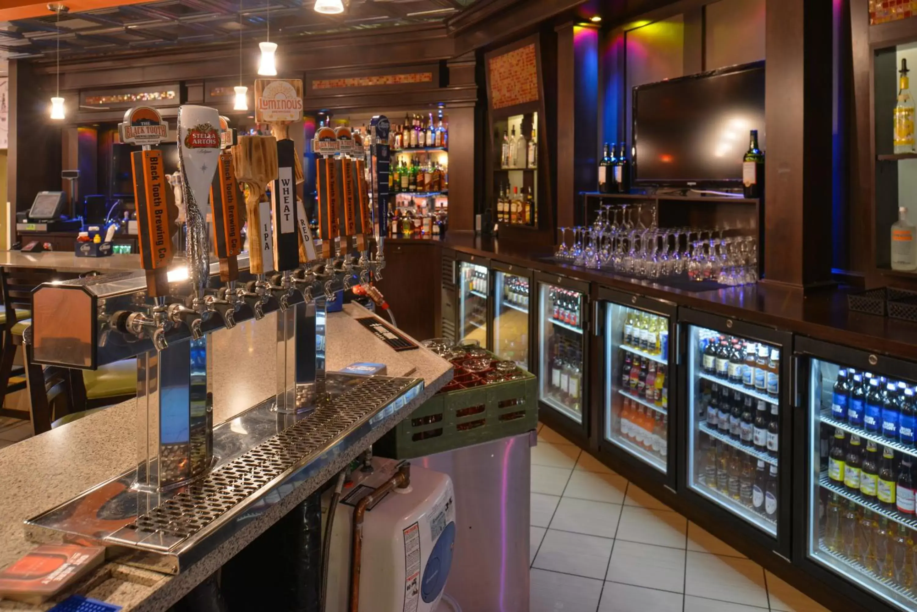 Lounge or bar in Ramada Plaza by Wyndham Sheridan Hotel & Convention Center Lounge or bar in Ramada Plaza by Wyndham Sheridan Hotel & Convention Center