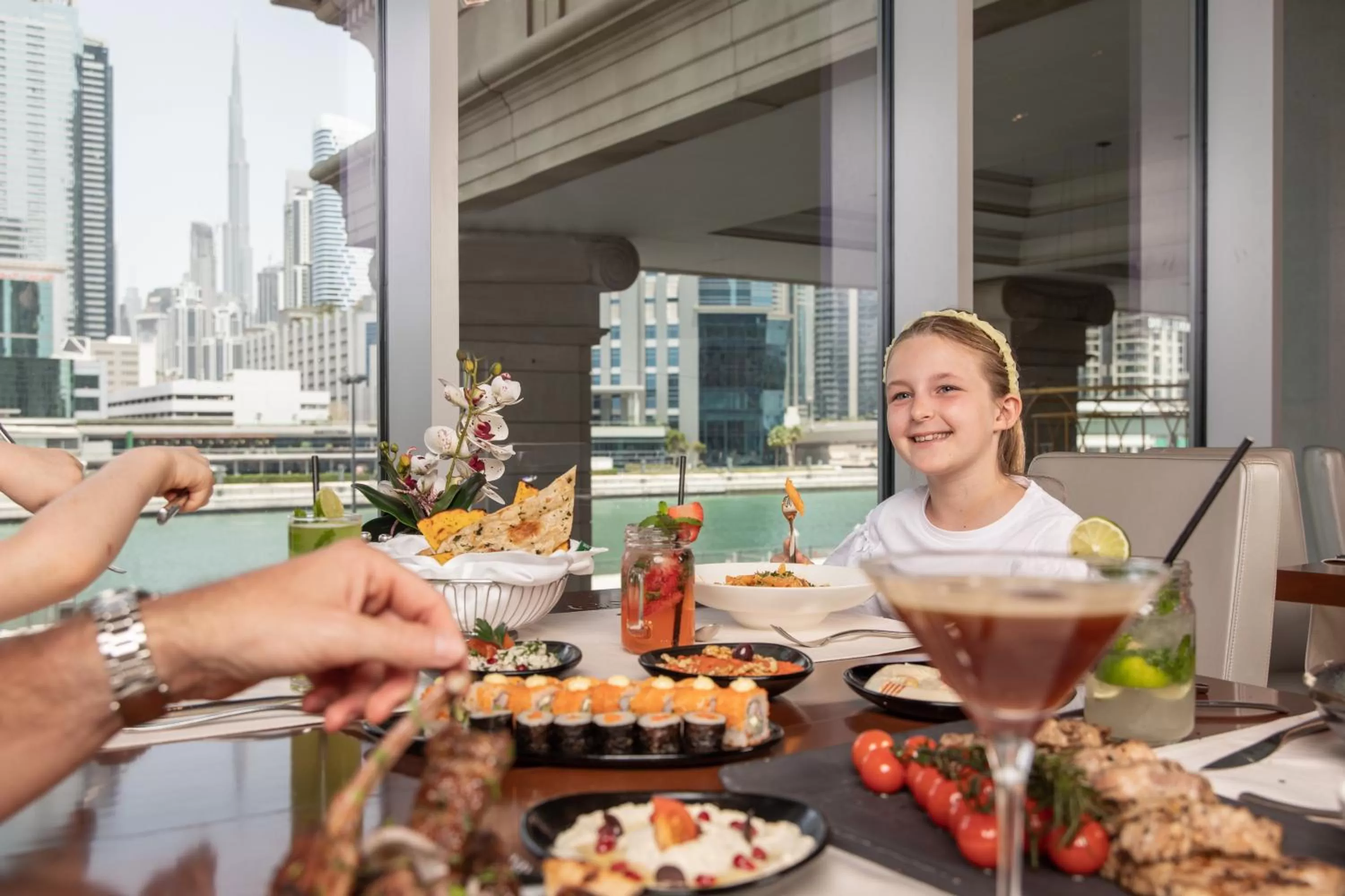 Restaurant/places to eat in Hilton Dubai Al Habtoor City