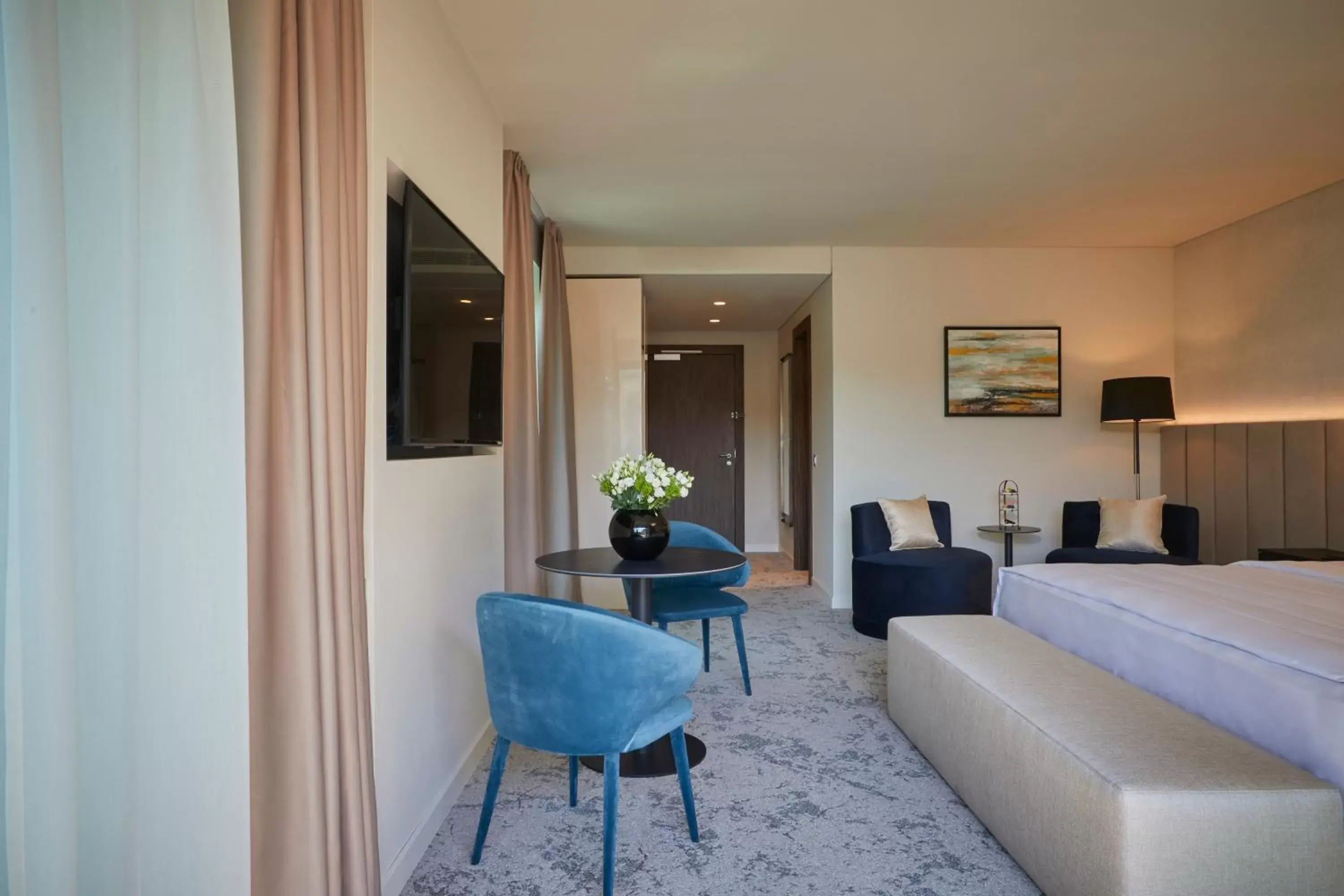 Bedroom, Seating Area in Hotel Kempinski Palace Portorož