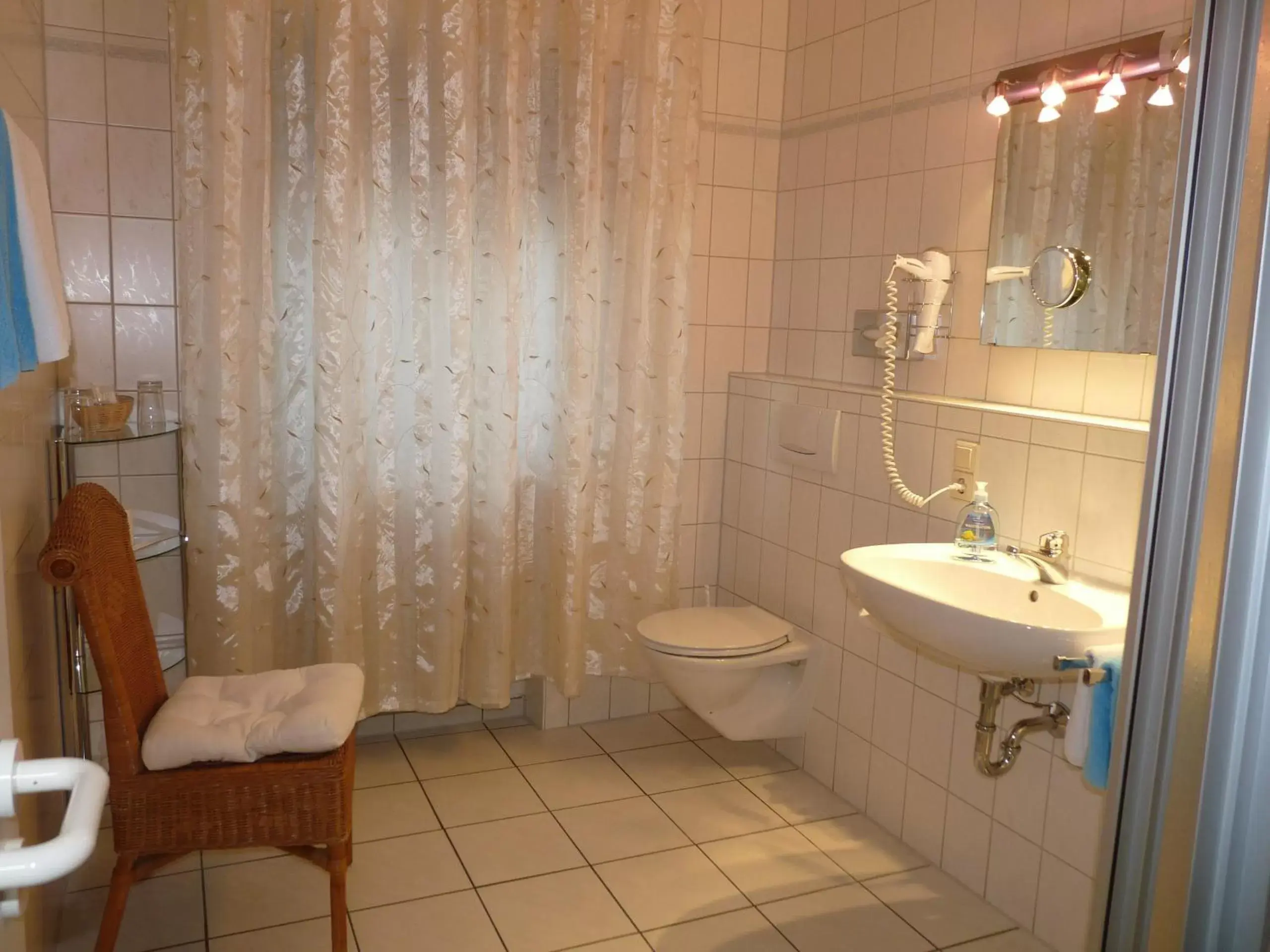 Bathroom in Hotel Geissler